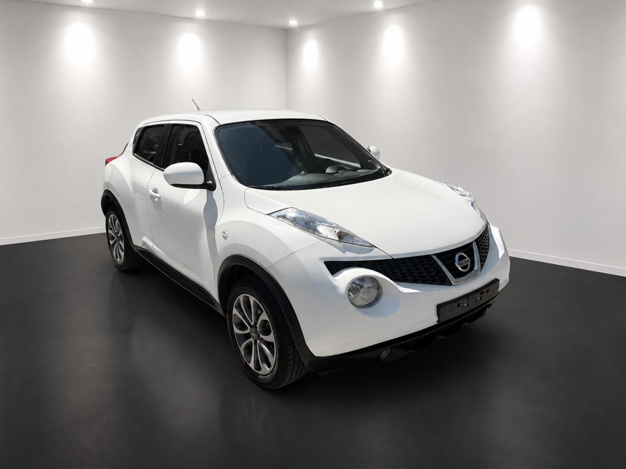 Nissan Juke 1.6i 116ch Tekna (2014) - Photo 2