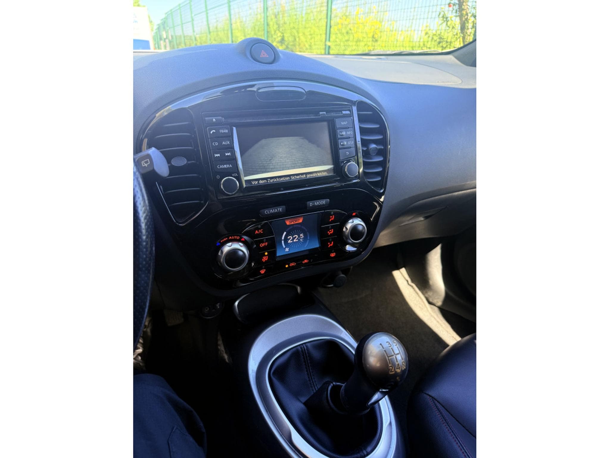 Nissan Juke 1.6i 116ch Tekna (2014) - Photo 6