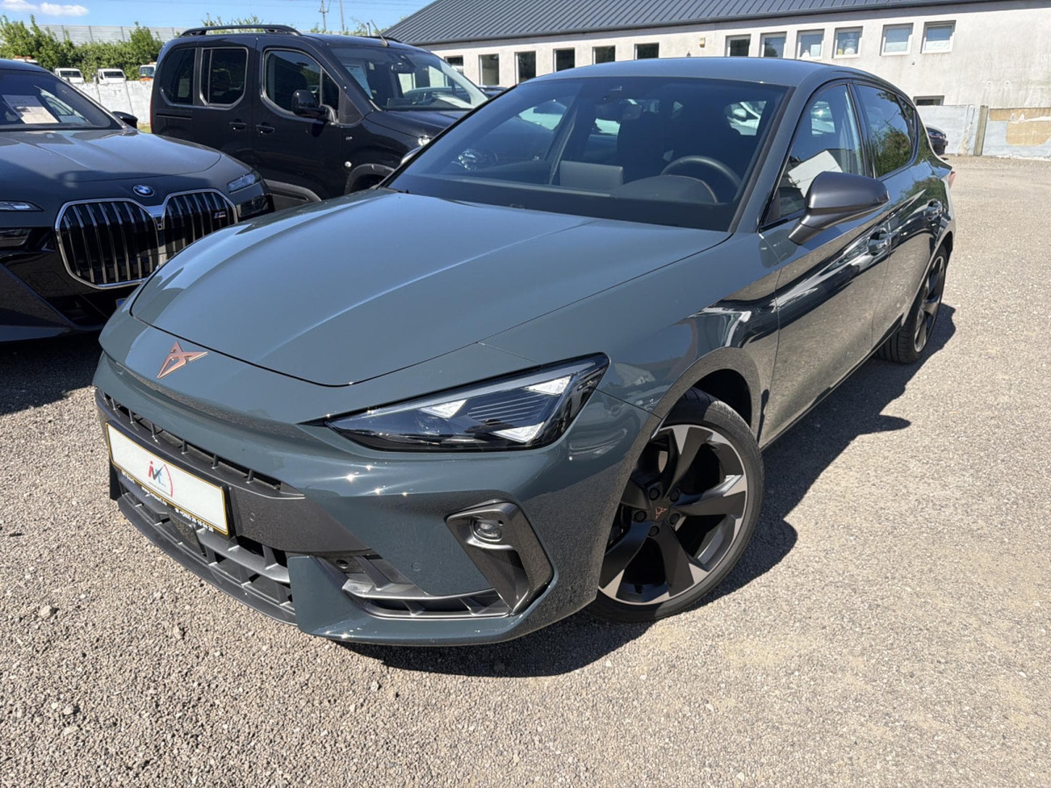 Cupra Leon 1.5 TSI M6 150CV (2025) - Photo 1