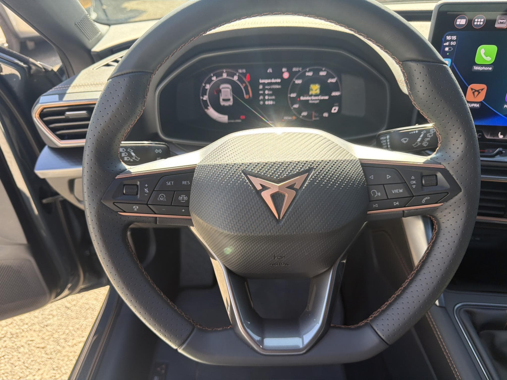Cupra Leon 1.5 TSI M6 150CV (2025) - Photo 13