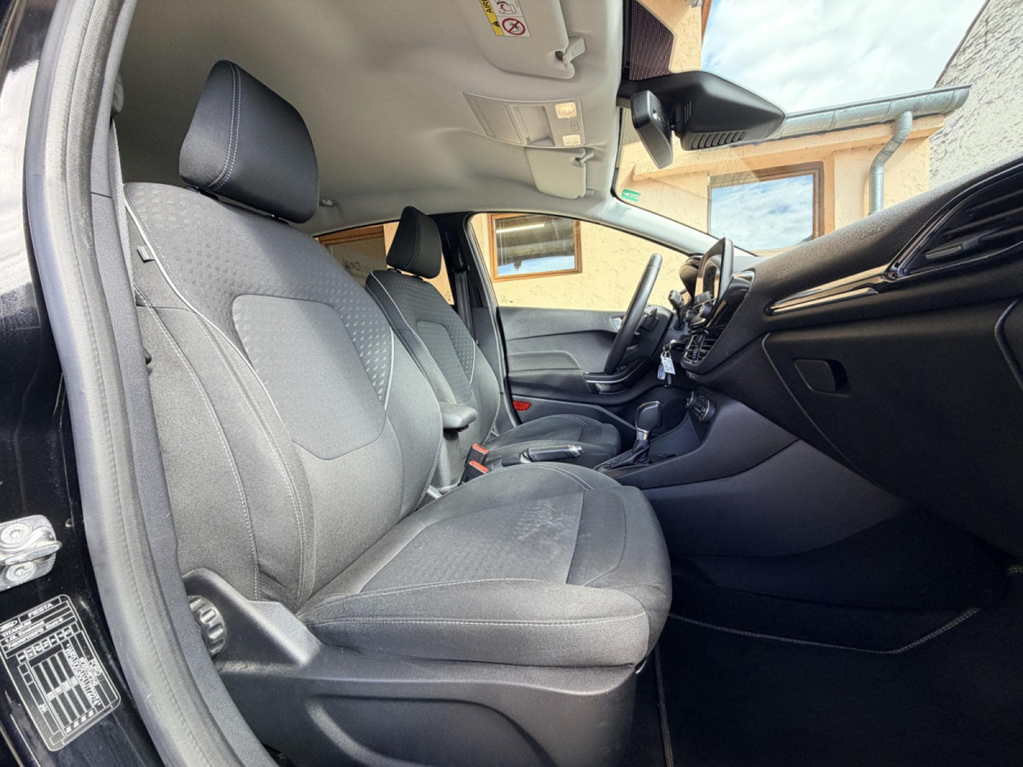 Ford Fiesta 1.0 EcoBoost 100cv Automatique (2018) - Photo 8