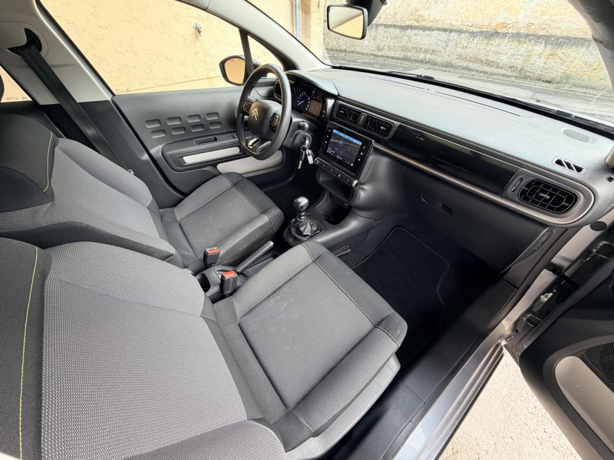 Citroën C3 1.5 HDI FEEL PACK (2022) - Photo 6