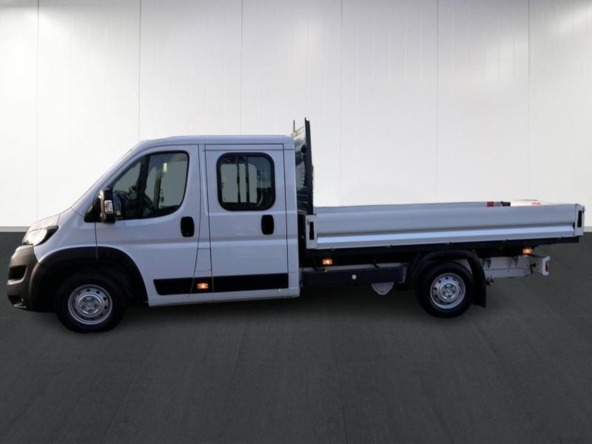 Peugeot Boxer Plateau DC 435 L4 (2024) - Foto 7