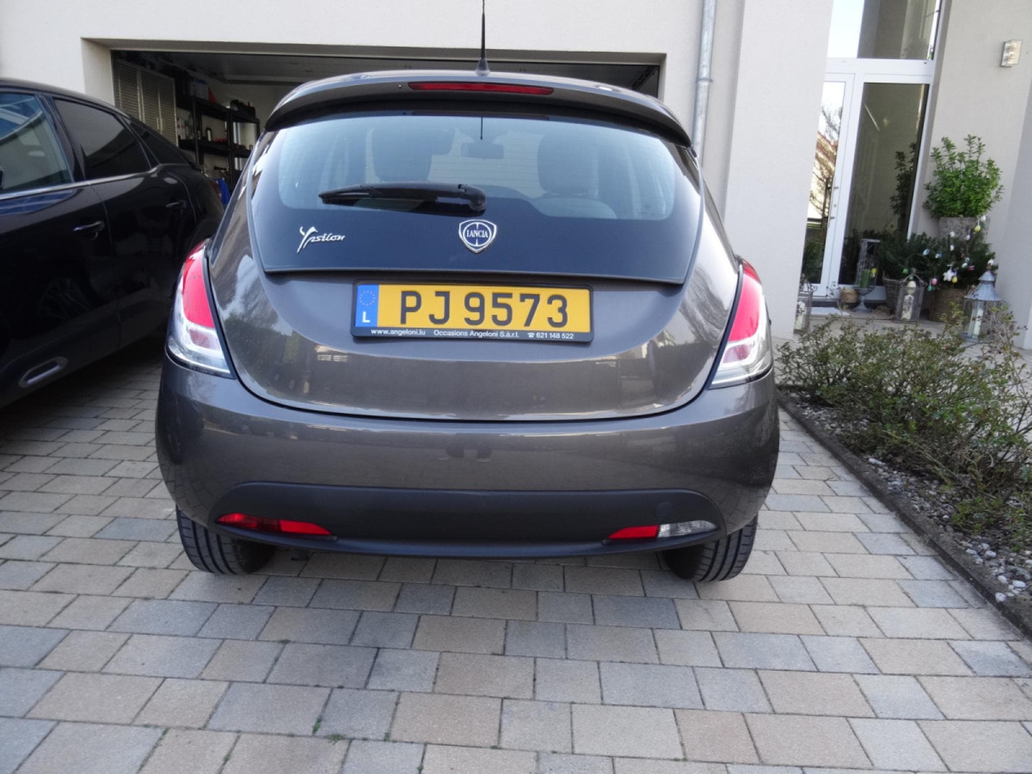 Lancia Ypsilon 0.9 Automatique (2013) - Photo 4