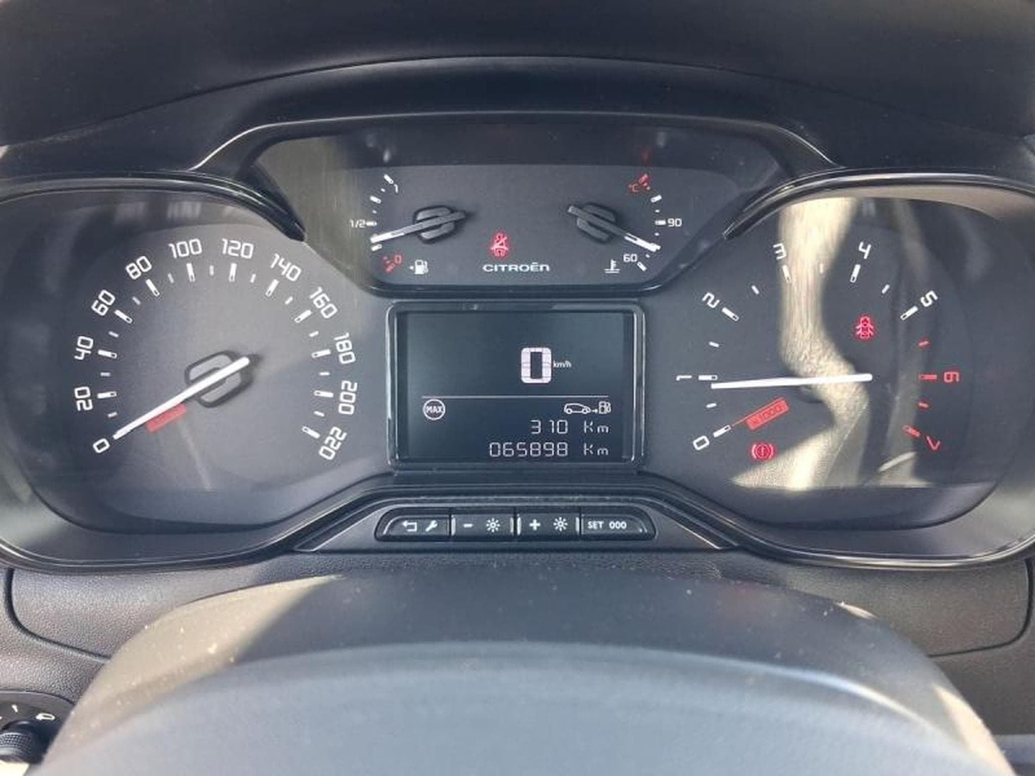 CITROEN C3 1.2 PureTech 83ch S&S Live 120g (2021) - Foto 6