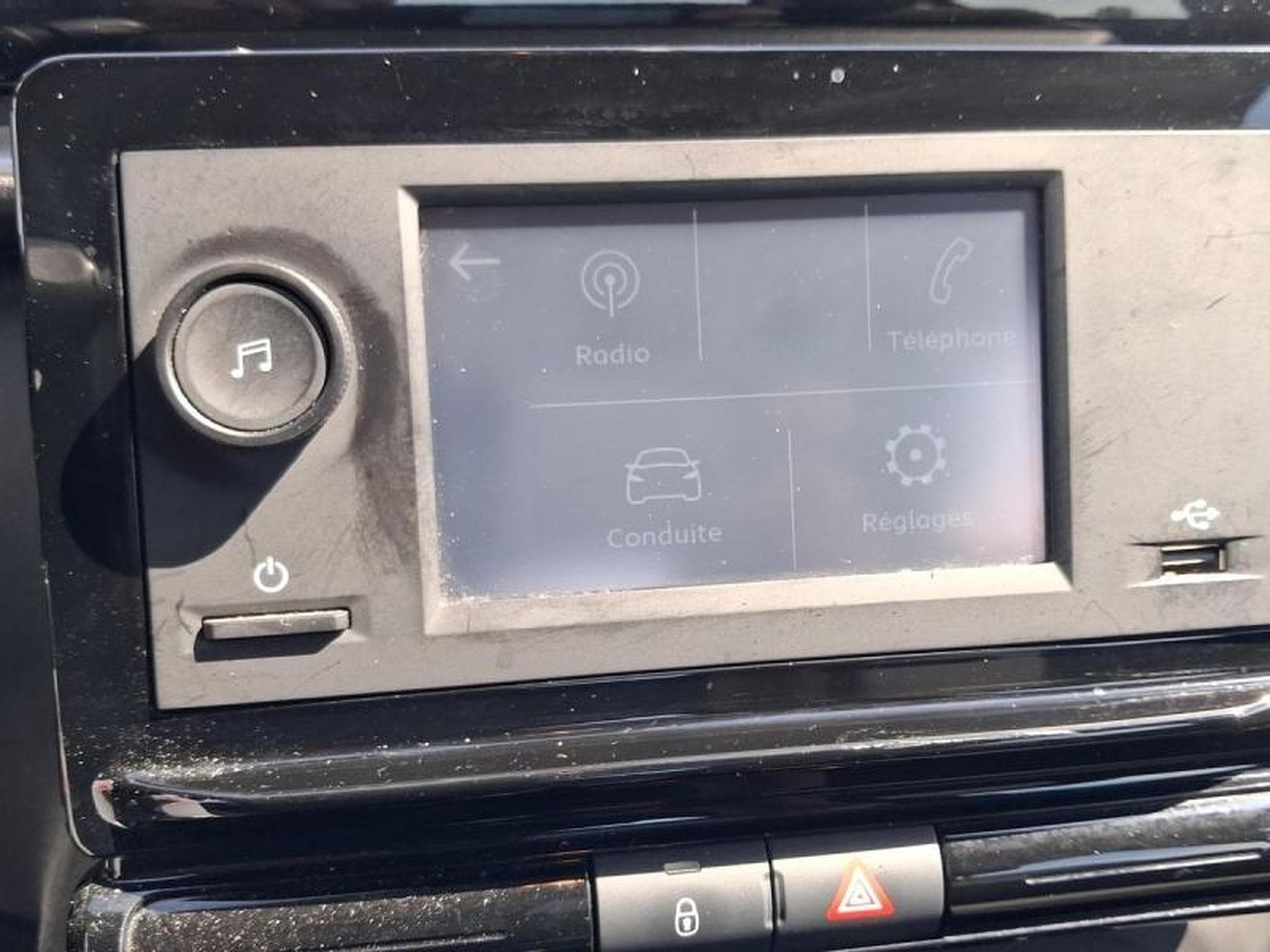 CITROEN C3 1.2 PureTech 83ch S&S Live 120g (2021) - Foto 9
