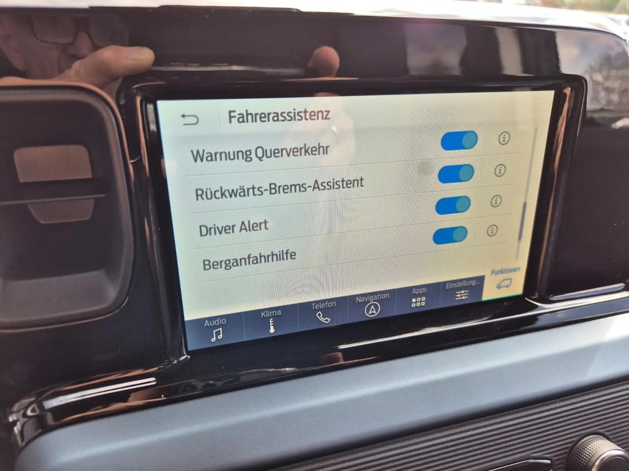 Ford Tourneo 1.0i Ecoboost 125 Active (2026) - Photo 11