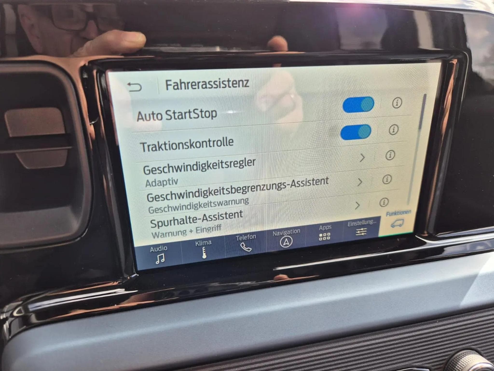 Ford Tourneo 1.0i Ecoboost 125 Active (2026) - Photo 20