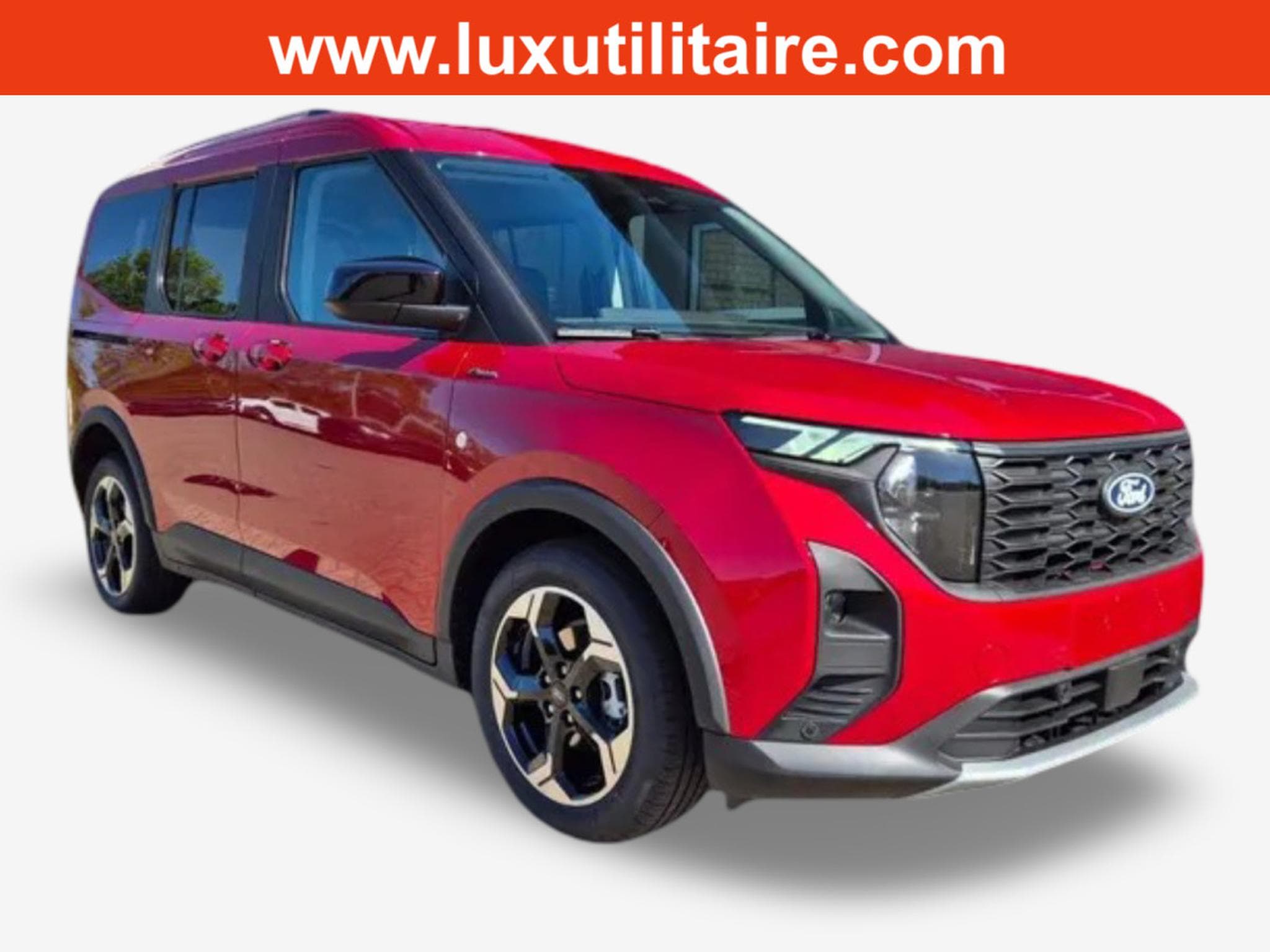 Ford Tourneo 1.0i Ecoboost 125 Active (2026) - Photo 1