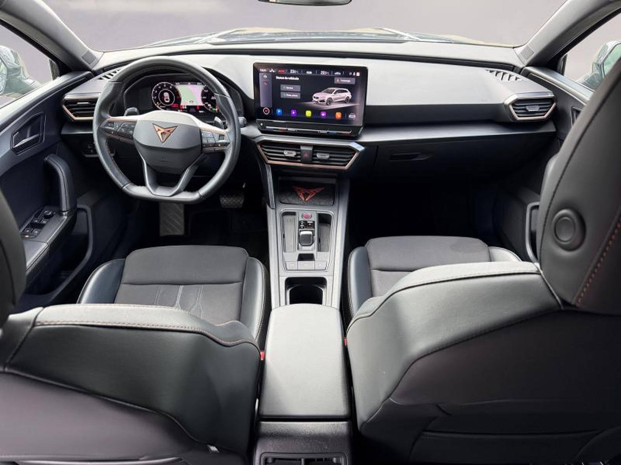 Cupra Leon Leon Sportstourer (2023) - Photo 9