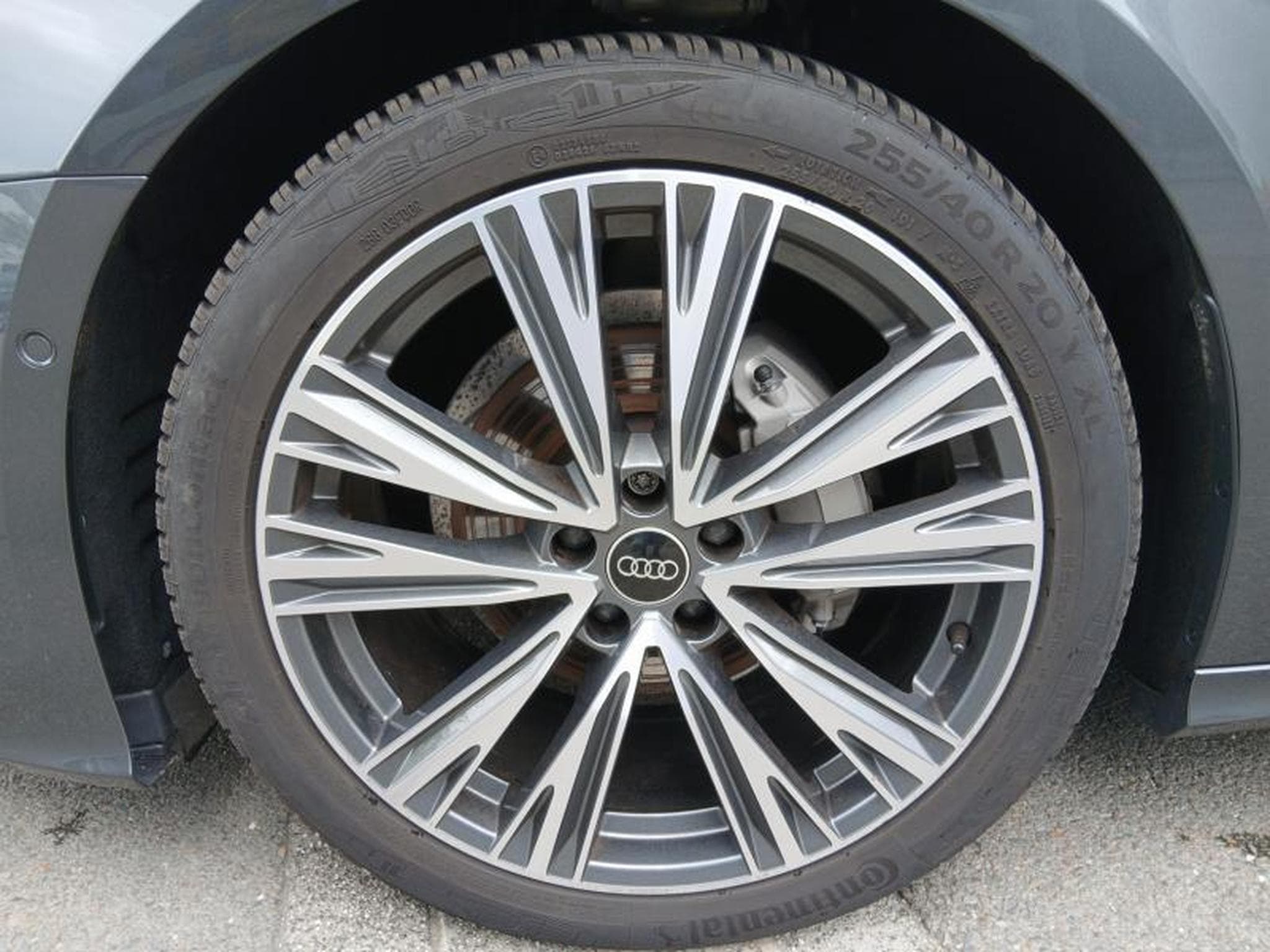 Audi A6 Avant S-line 40 TDI s-tronic (2025) - Photo 7