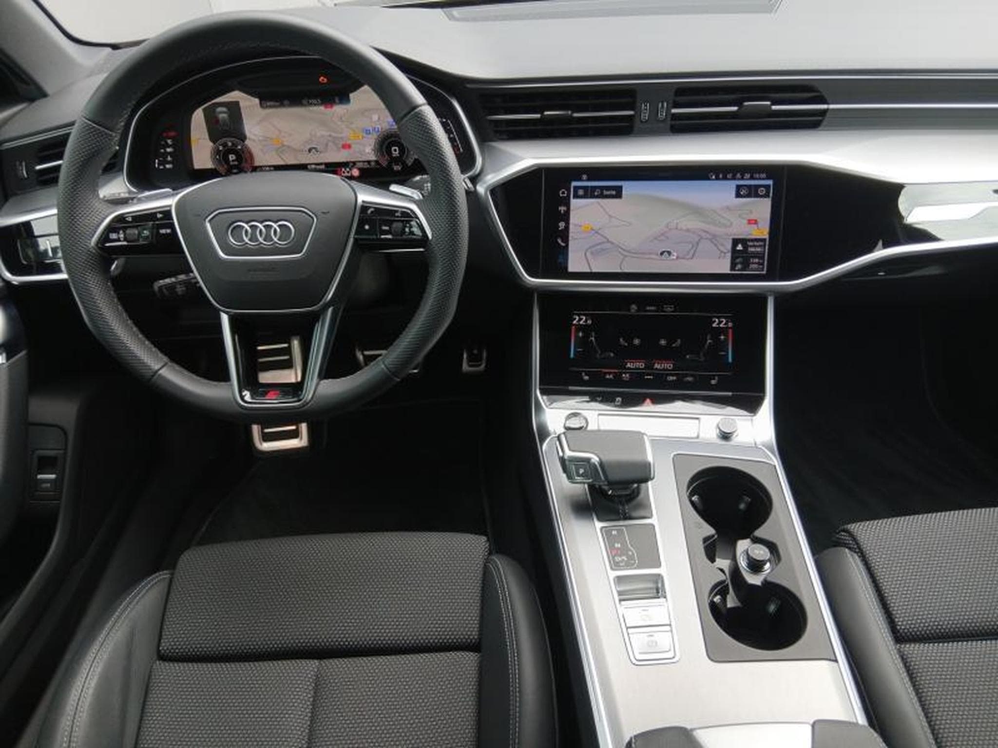 Audi A6 Avant S-line 40 TDI s-tronic (2025) - Photo 8
