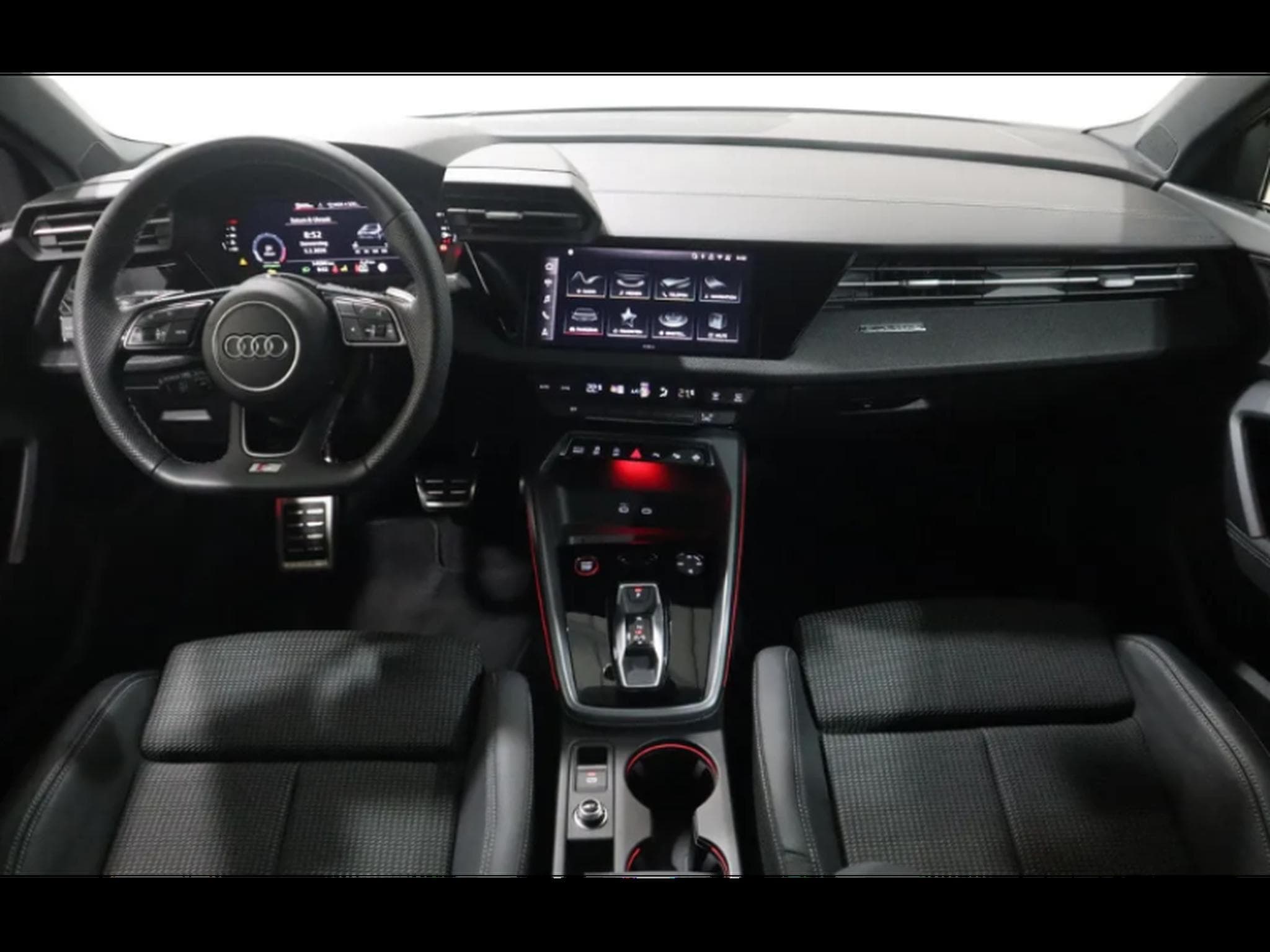 Audi A3 Sportback S-line 35 TDI s-tronic (2025) - Photo 3