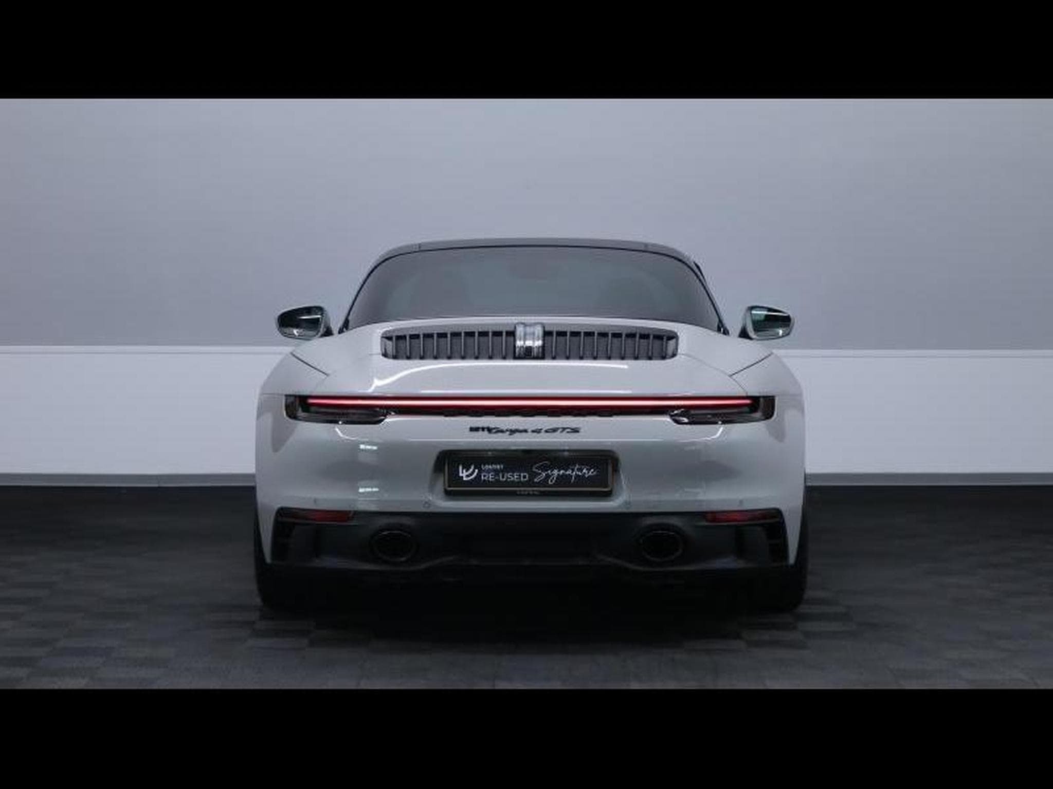 Porsche 911 Targa 4 GTS PDK (2024) - Foto 8