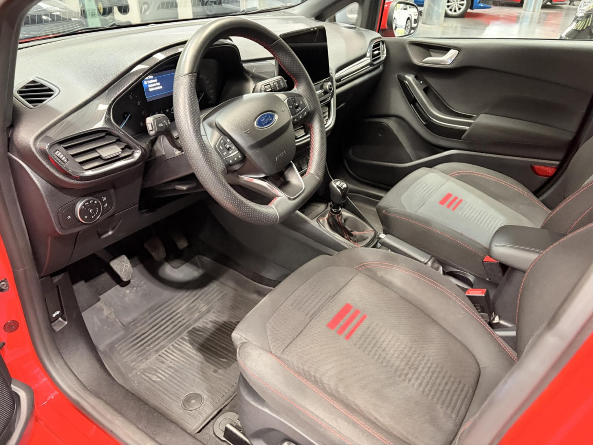 Ford Fiesta 1.0 MHEV ST Line (2022) - Photo 10