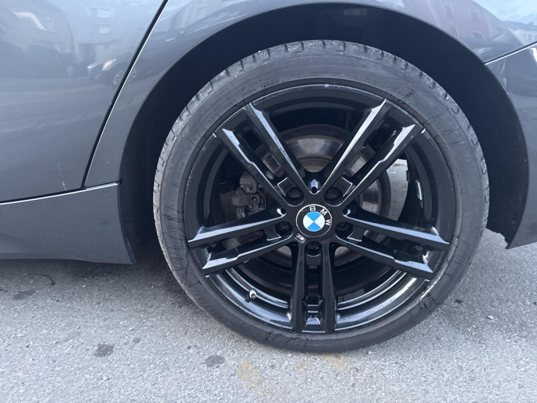 BMW 118 DA 150 PACK M AUTO (2019) - Photo 4
