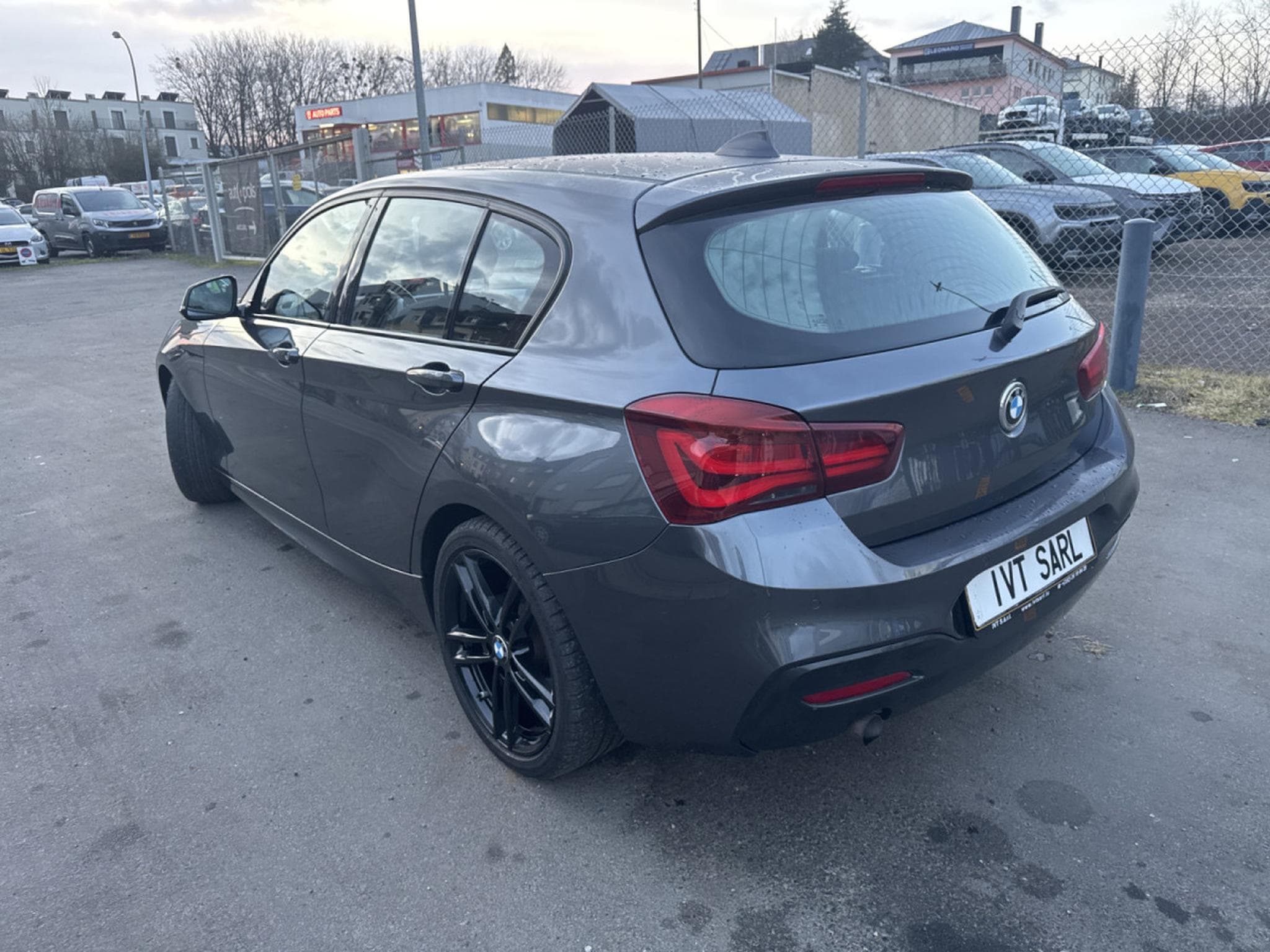 BMW 118 DA 150 PACK M AUTO (2019) - Photo 5