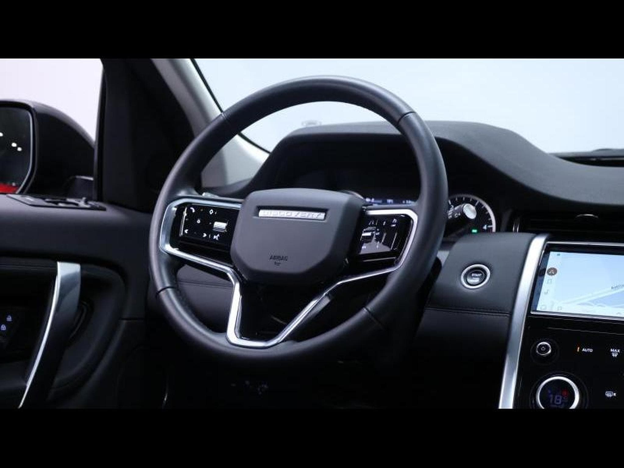 Land-Rover Discovery Sport D165 S Auto (2023) - Photo 16