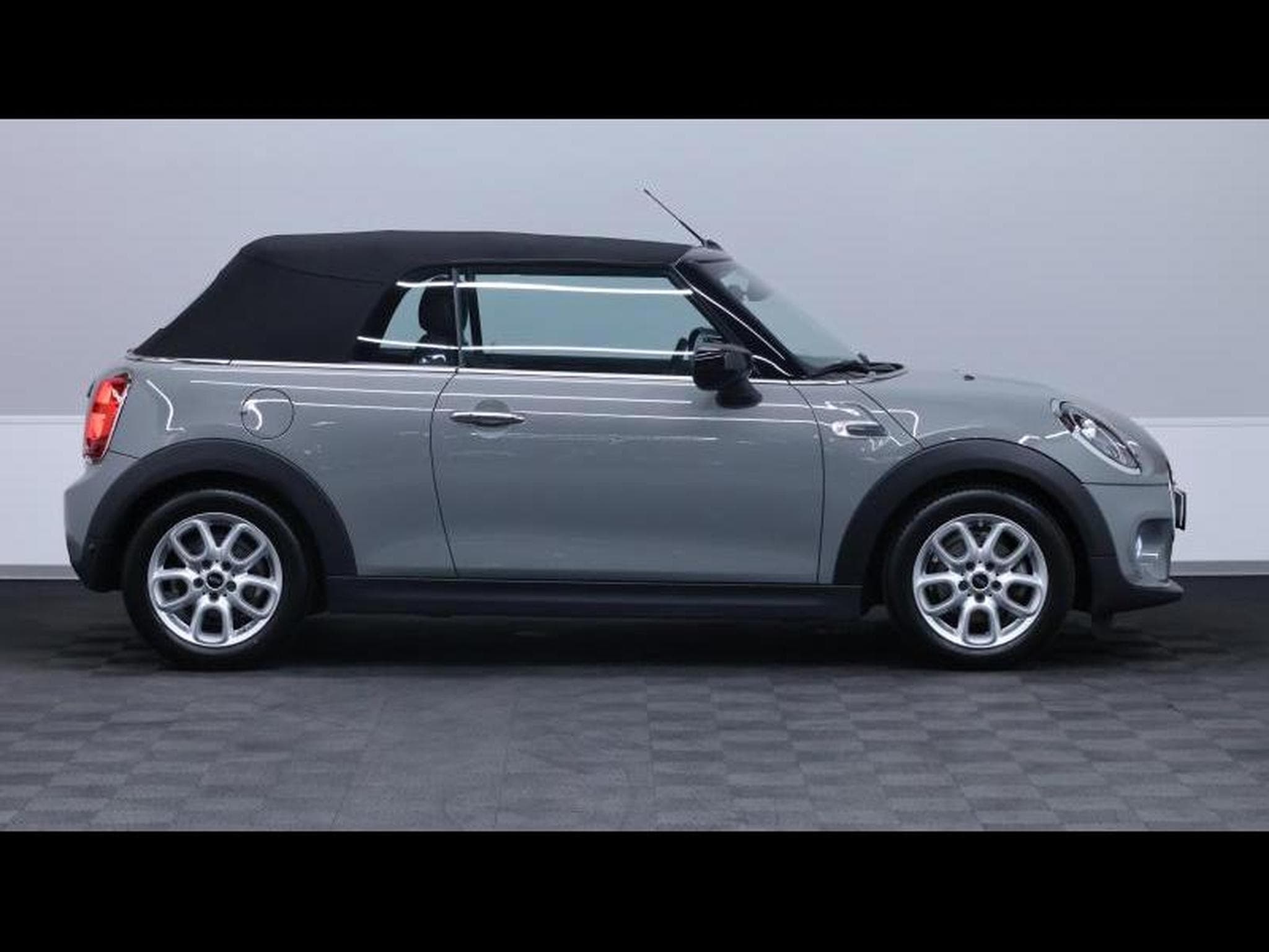 MINI Cooper cabriolet 136cv steptronic (2021) - Foto 12