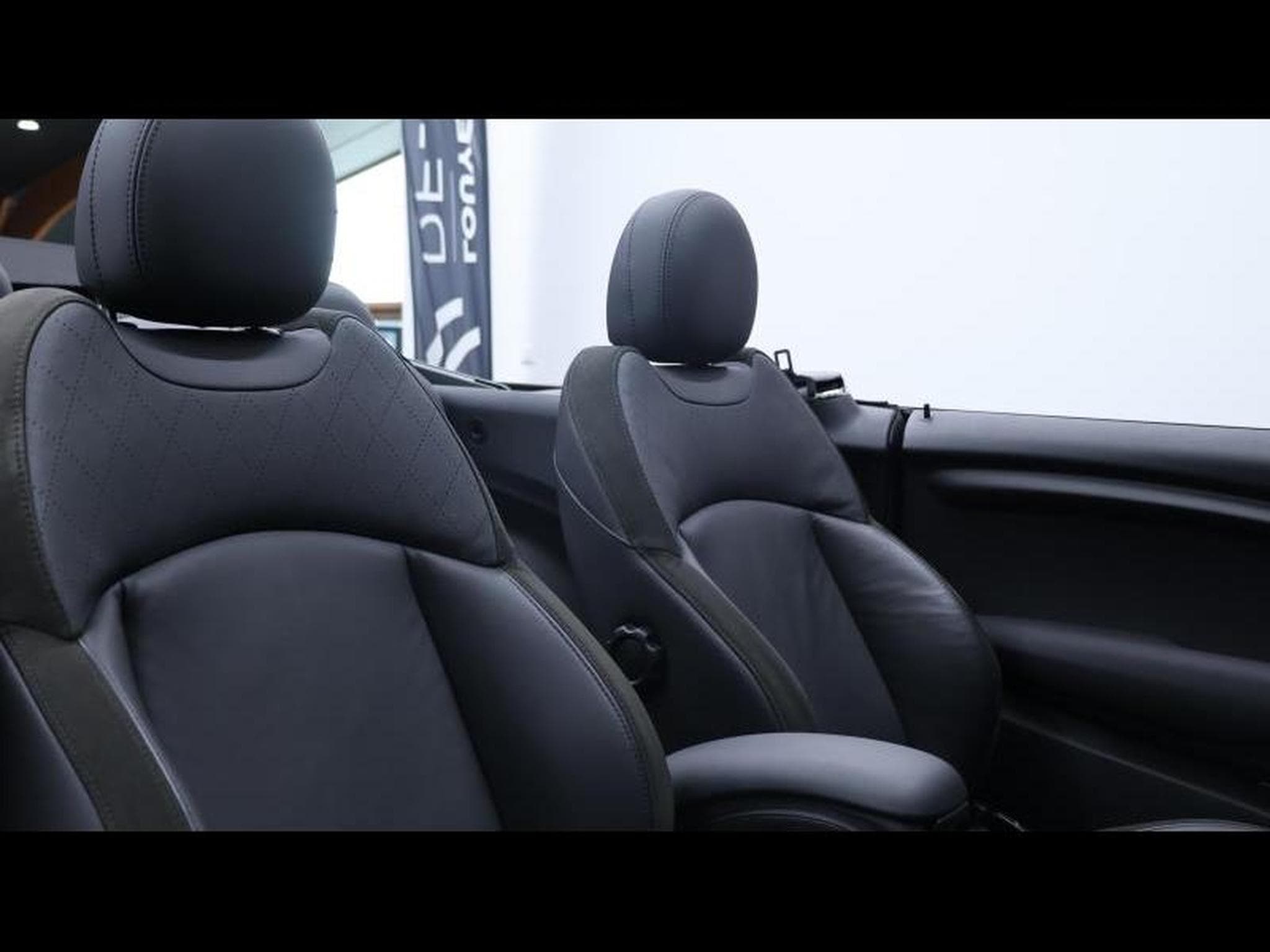 MINI Cooper cabriolet 136cv steptronic (2021) - Foto 23