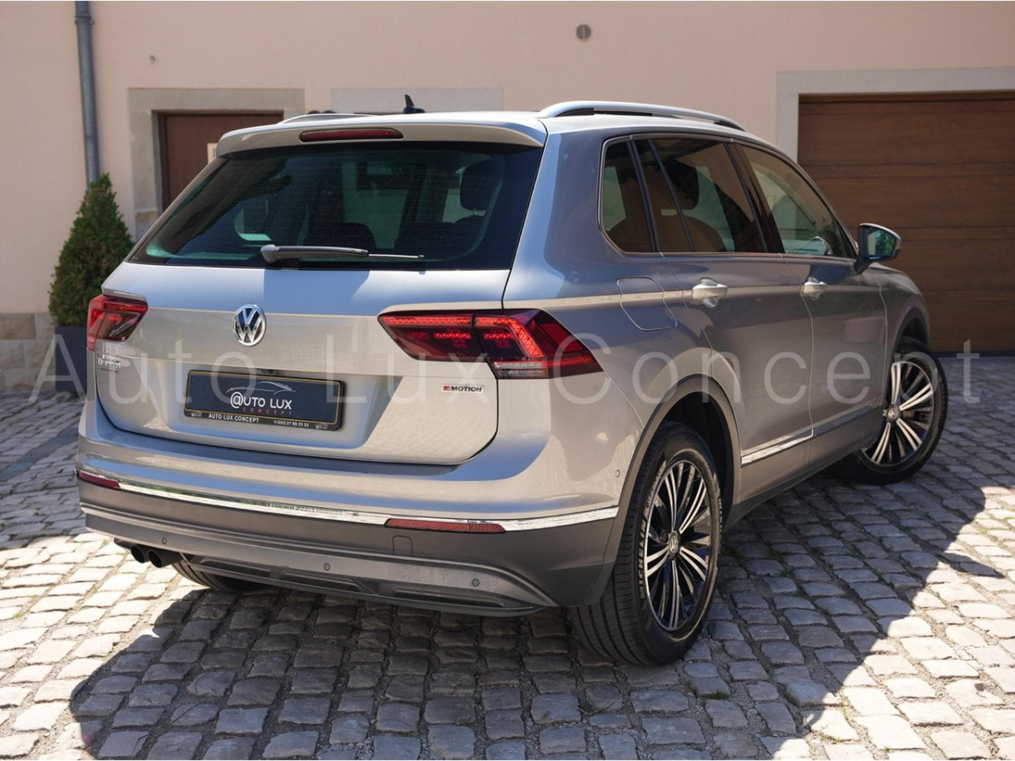 VW Tiguan 2.0 TSI 180 Carat Exclusive 4Motion DSG7 (2018) - Photo 3
