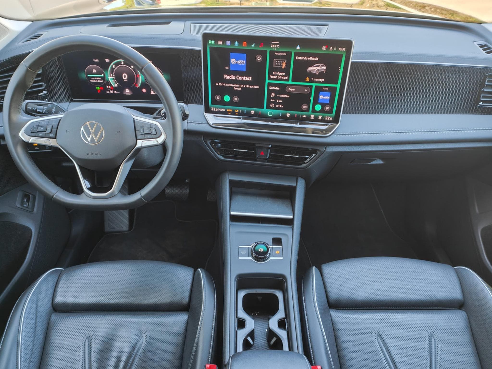 VW Tiguan 2.0 TDI DSG GPS CARPLAY CAMERA 360 SIEGES CHAUFFANTS VENTILE (2025) - Photo 14