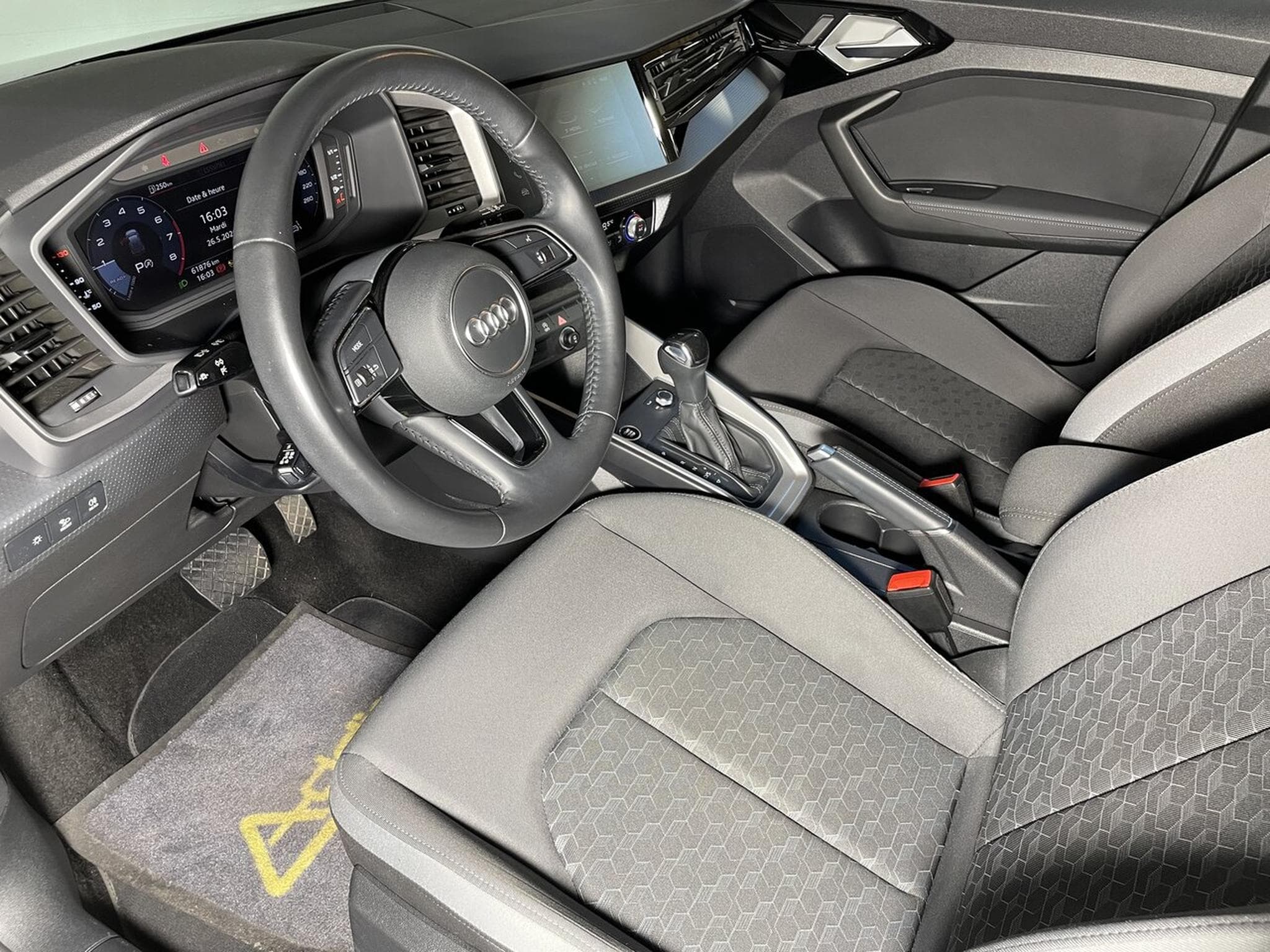 Audi A1 SPORTBACK 35 TFSI 150 STRONIC 7 VIRTUAL COCKPIT (2020) - Photo 7