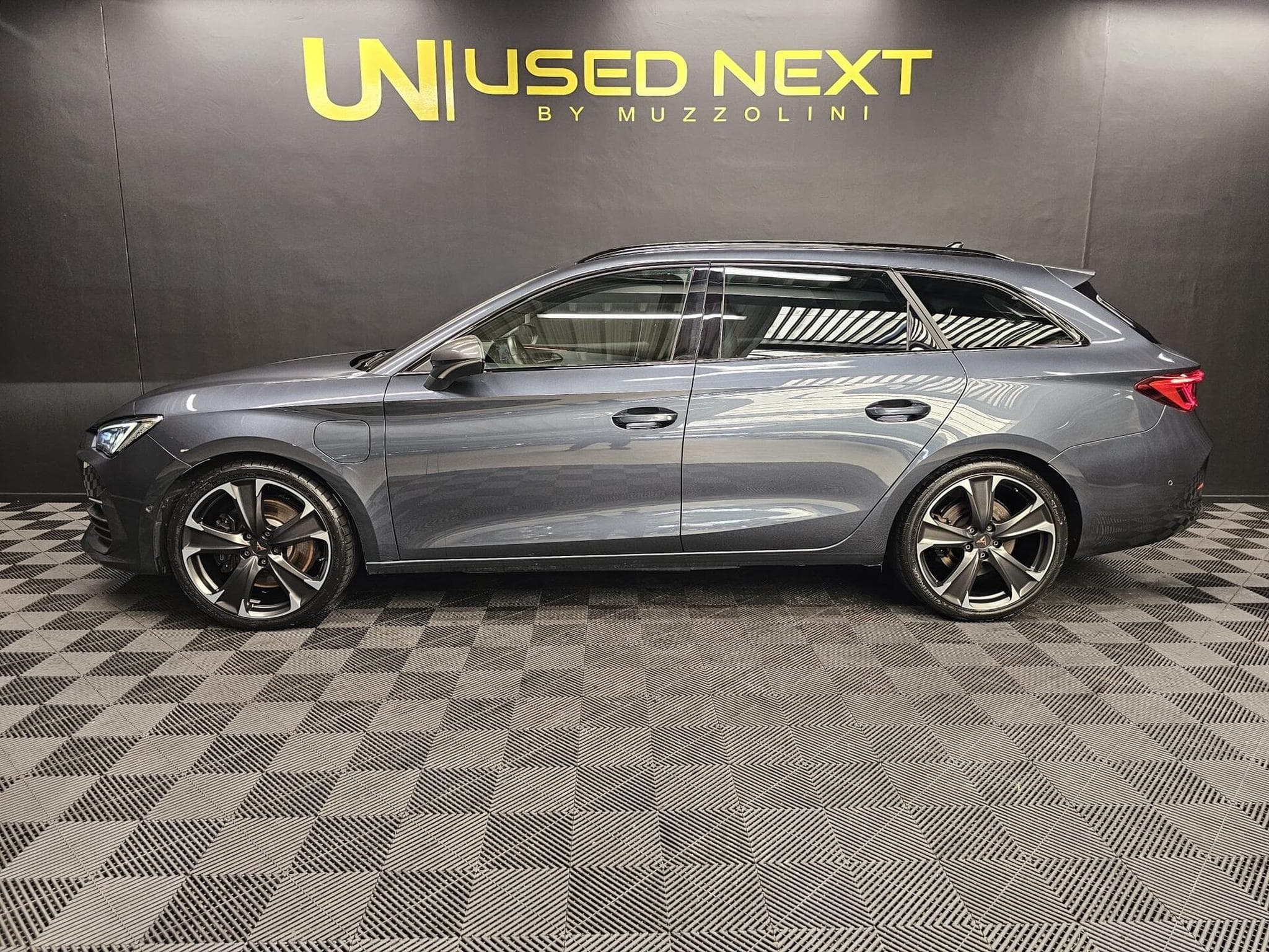 Cupra Leon SP PHEV 245CV CAMERA/NAVI/HAYON ELEC (2022) - Photo 4