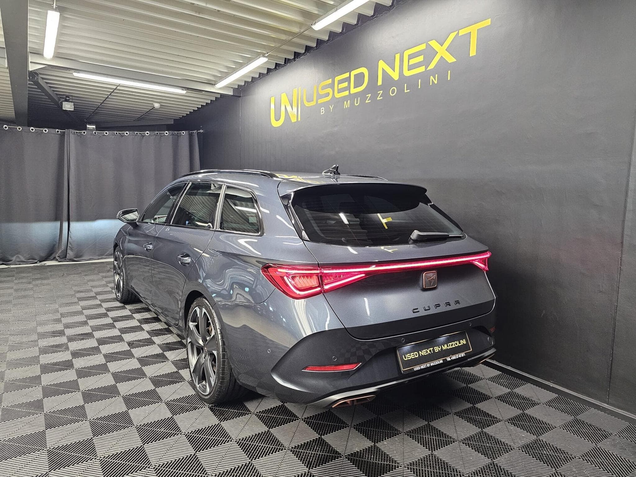 Cupra Leon SP PHEV 245CV CAMERA/NAVI/HAYON ELEC (2022) - Photo 5