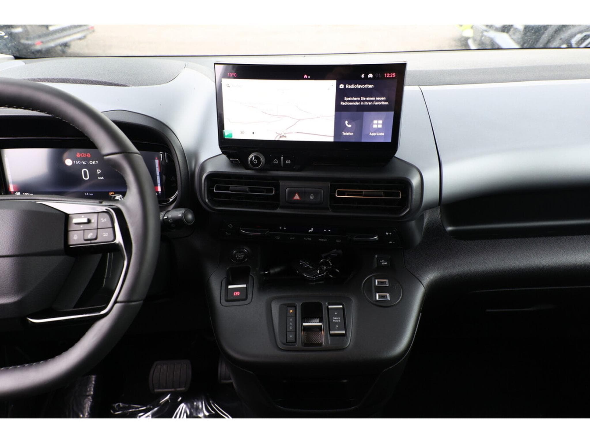 Fiat Doblo 1.5 BlueHDi 130 EAT8 MAXI 7 places (2025) - Photo 7