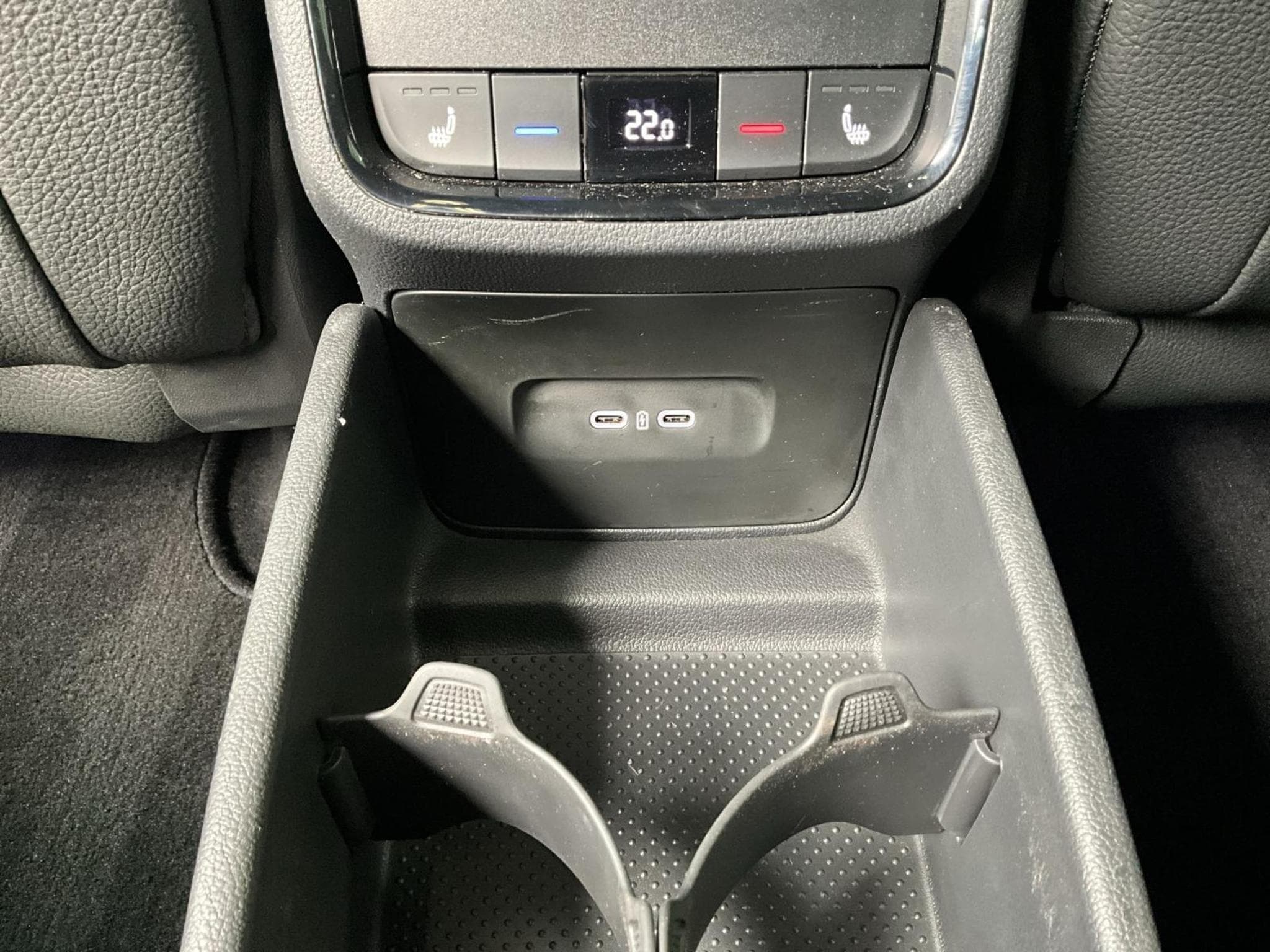 Skoda Octavia RS+DSG+SUEDIA+Pano+Stand-H.+AHK (2025) - Photo 23
