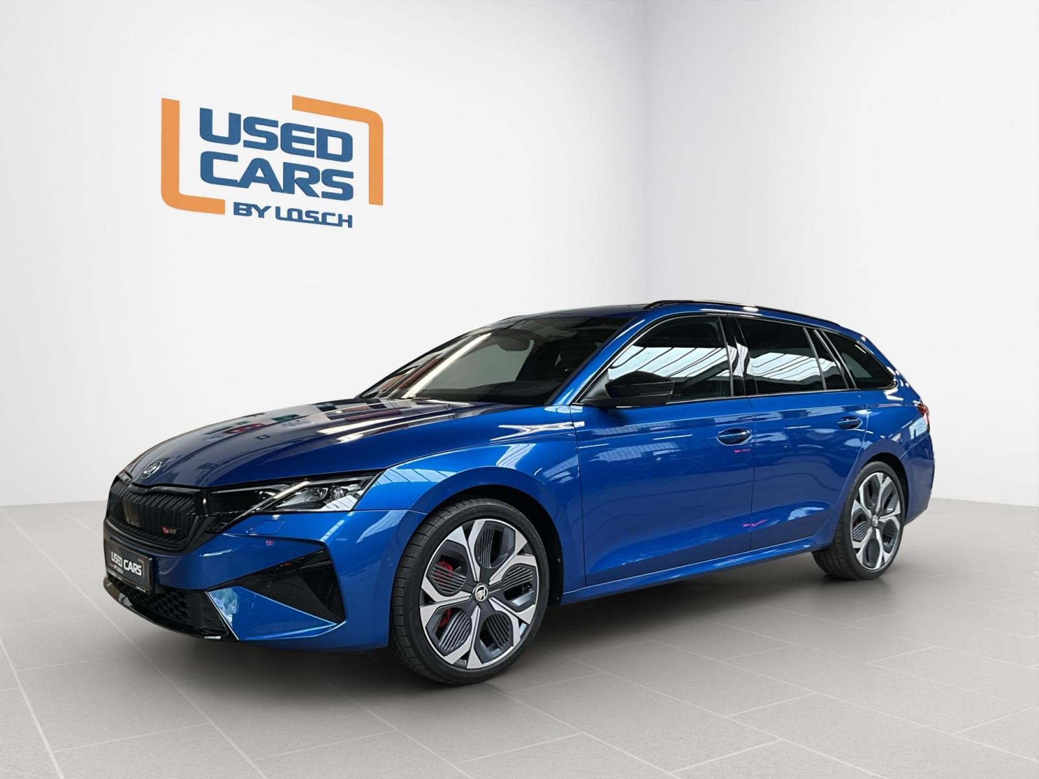 Skoda Octavia RS+DSG+SUEDIA+Pano+Stand-H.+AHK (2025) - Photo 4