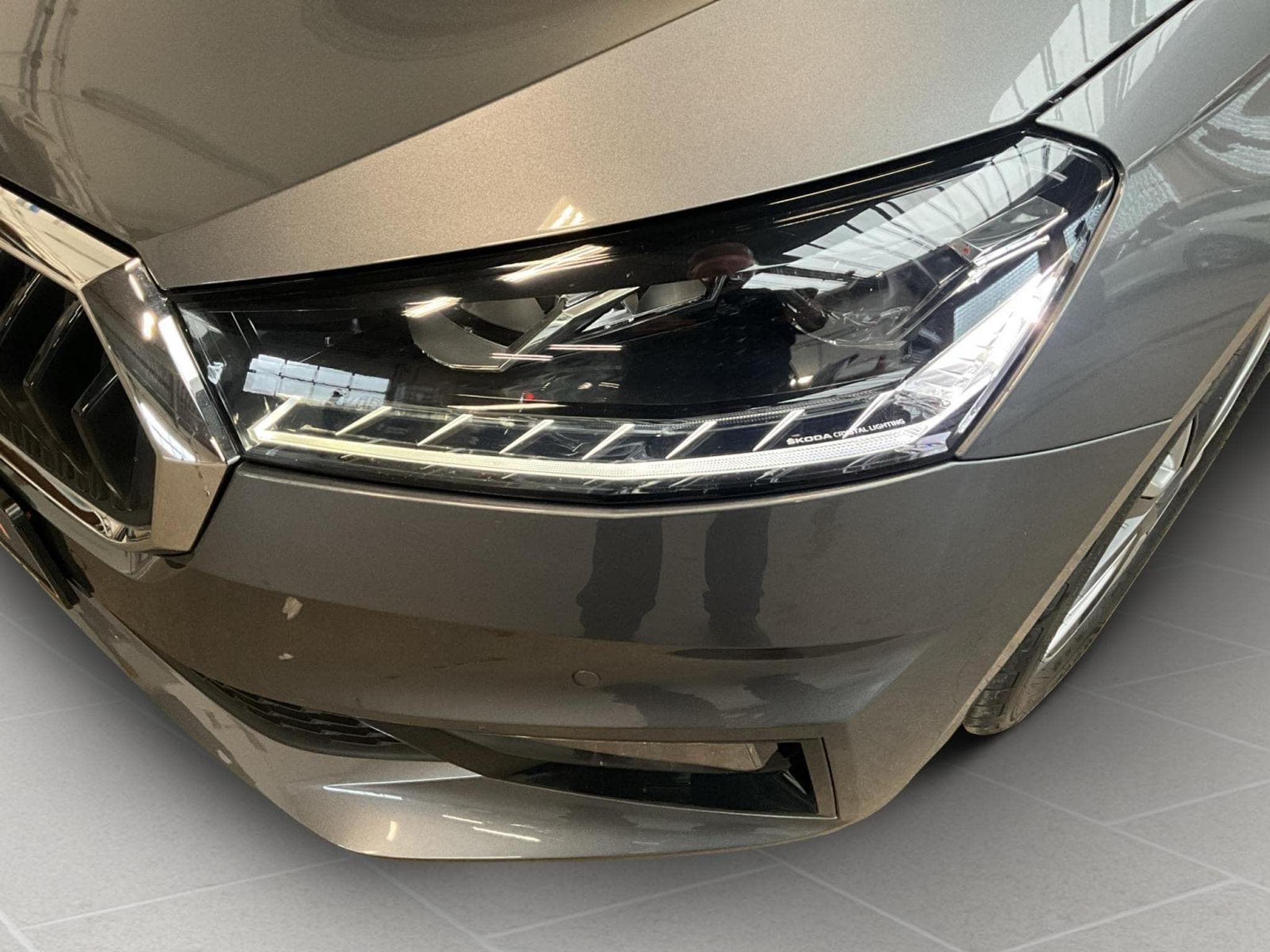 Skoda Fabia Style+P.Style+Led+Navi+DAB+PDC (2023) - Foto 17