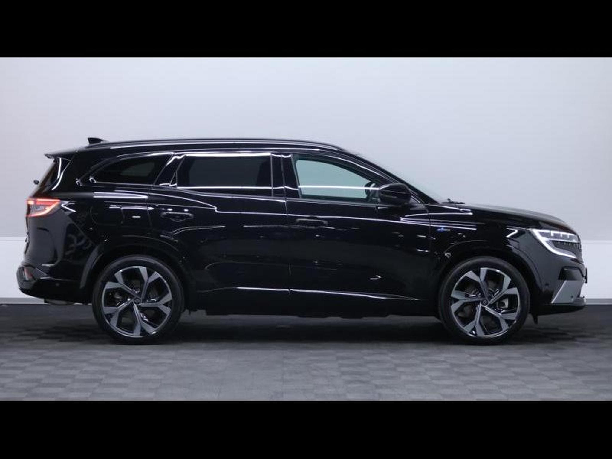 Renault Espace 1.2 E-Tech 130 Esprit Alpine 4Control (2024) - Foto 4
