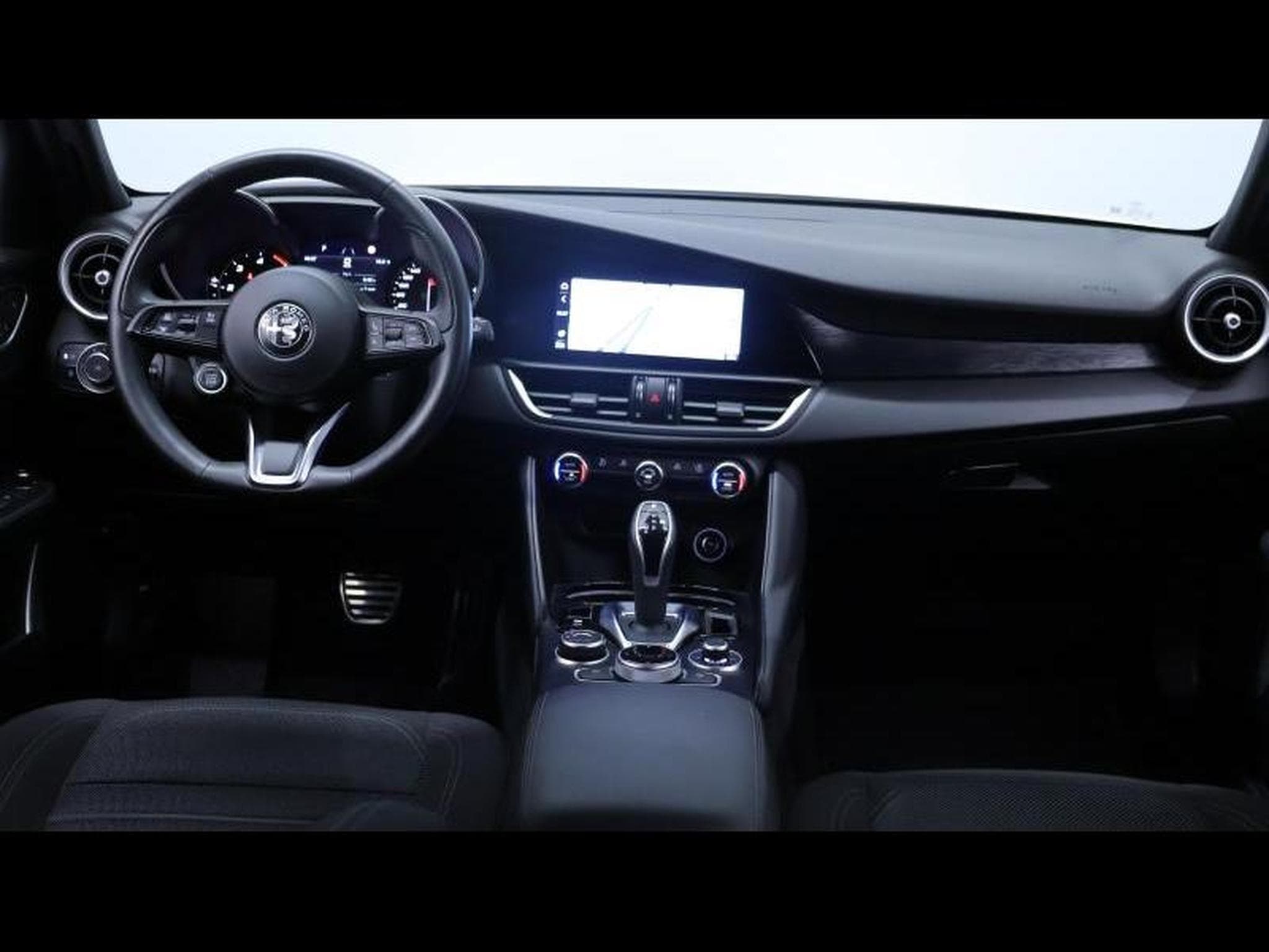 Alfa-Romeo Giulia 2.2 JTD 160 Auto (2022) - Foto 15