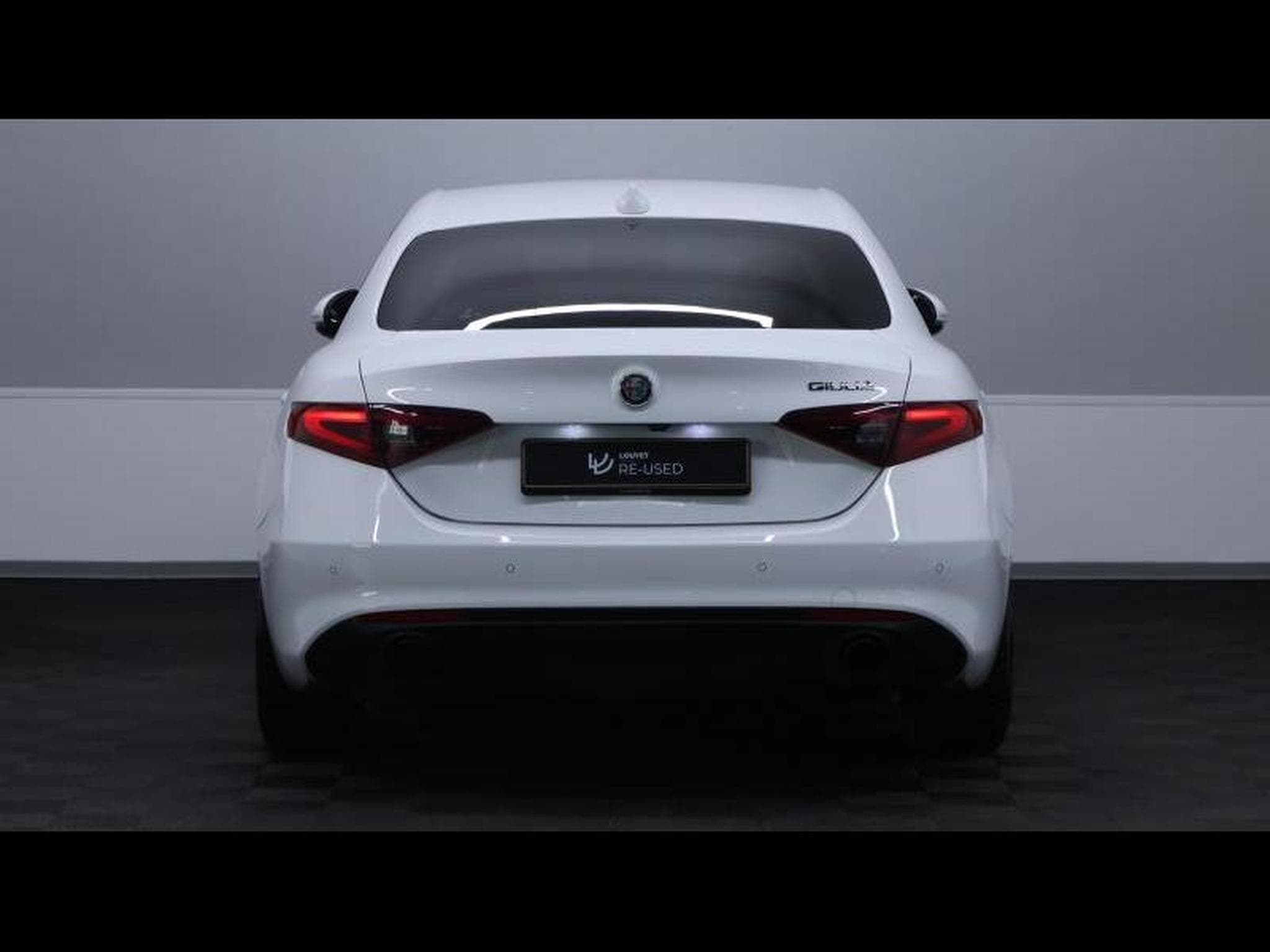 Alfa-Romeo Giulia 2.2 JTD 160 Auto (2022) - Foto 6