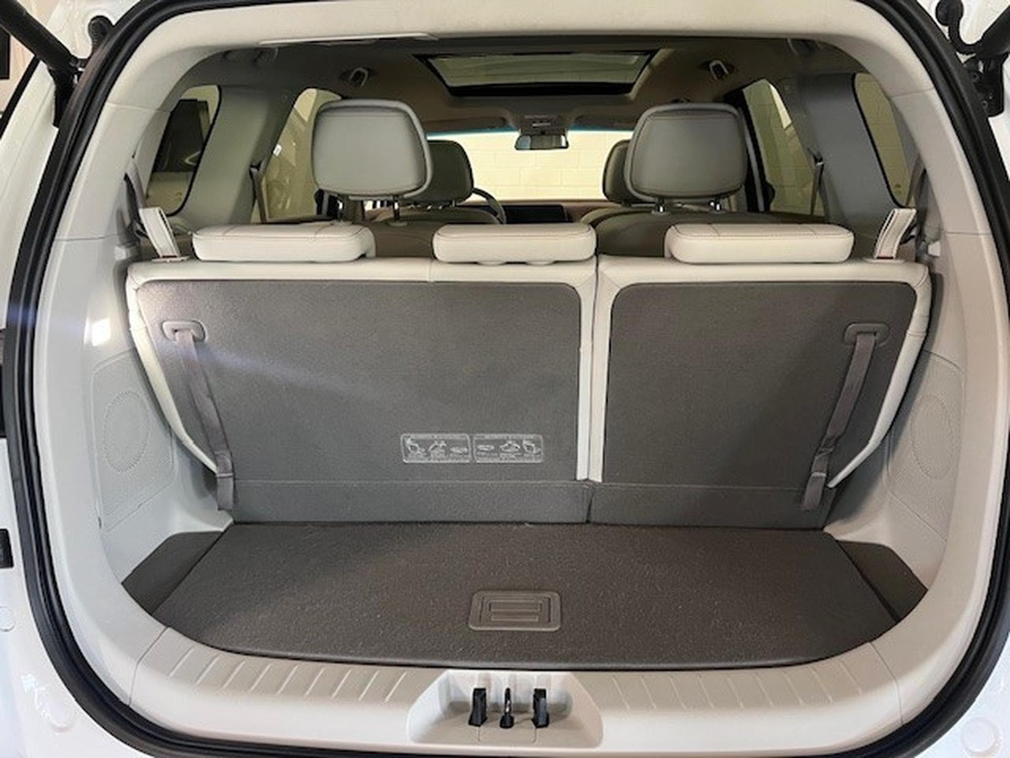 Forthing U-Tour 1.5 T-GDI PREMIUM AUT 7 PLACES (2024) - Foto 13