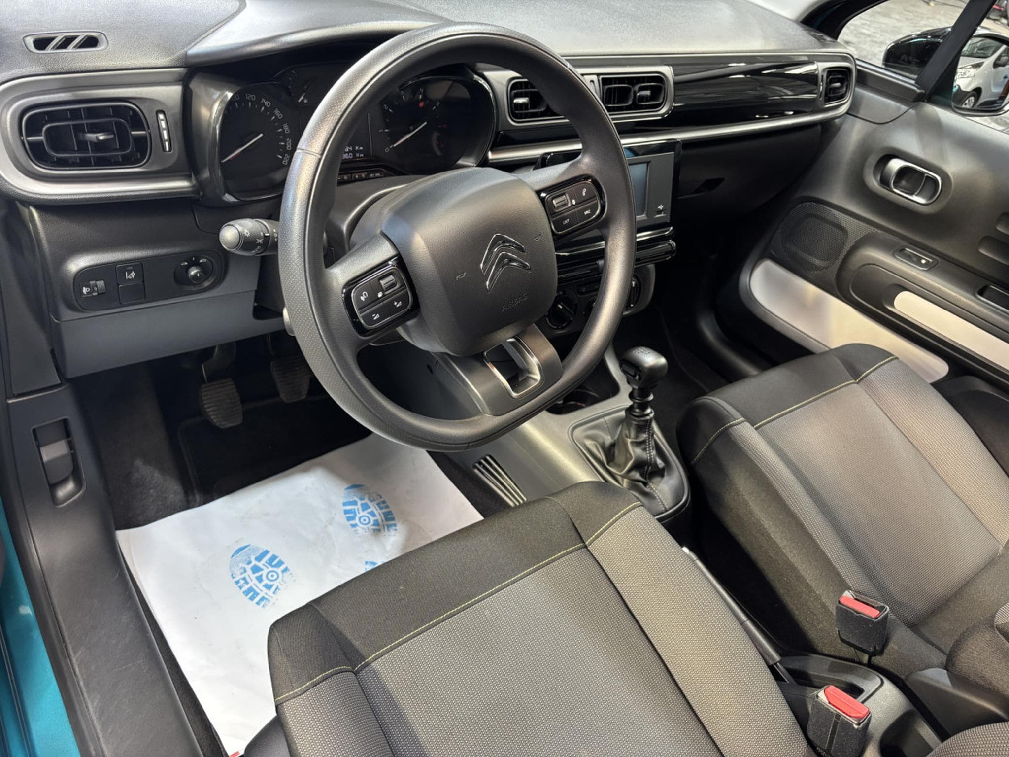 Citroën C3 1.5 Blue HDi 102HP (2021) - Photo 8