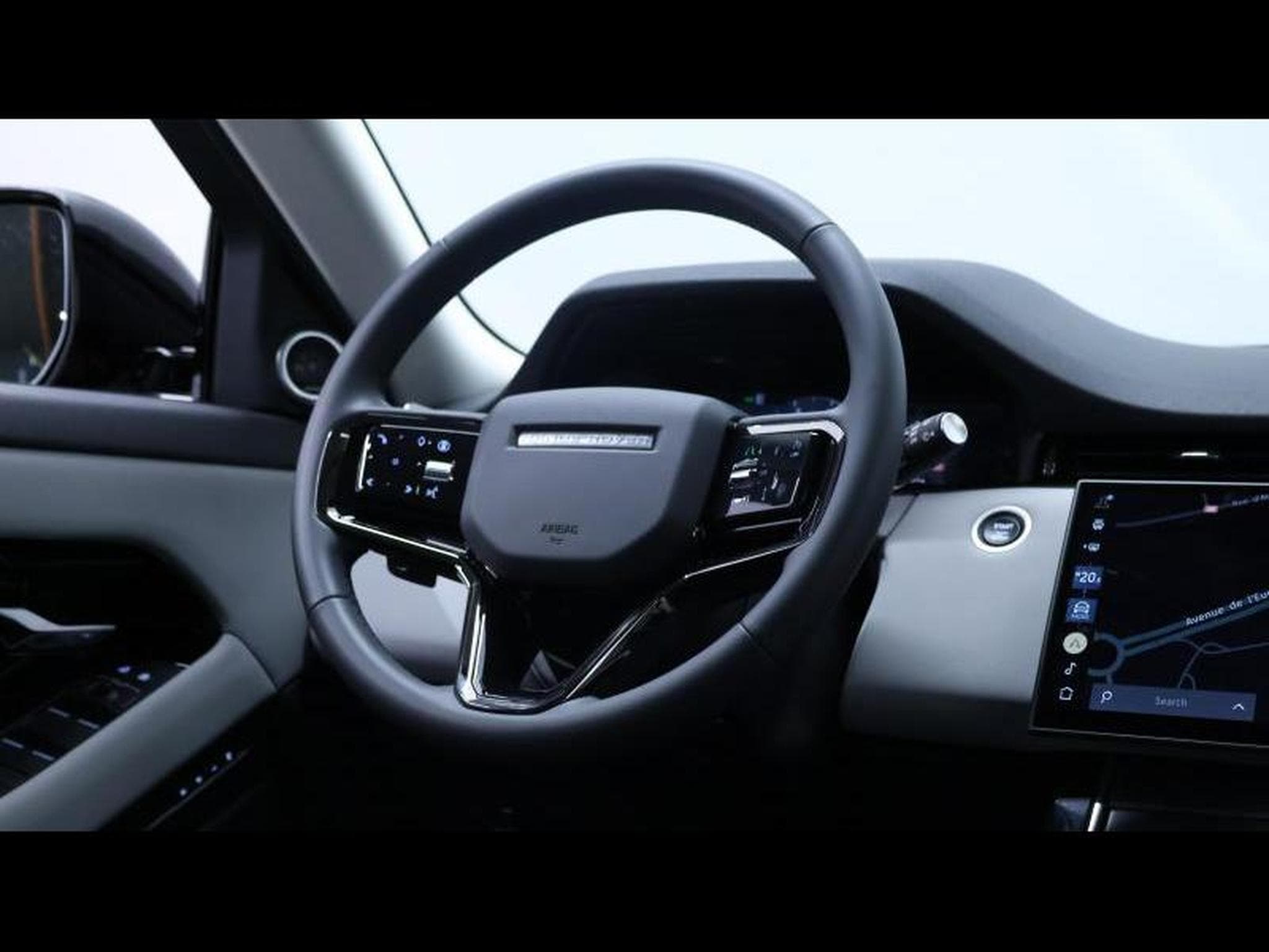 Land-Rover Range Rover Evoque P160 Dynamic SE FWD Auto (2025) - Photo 16