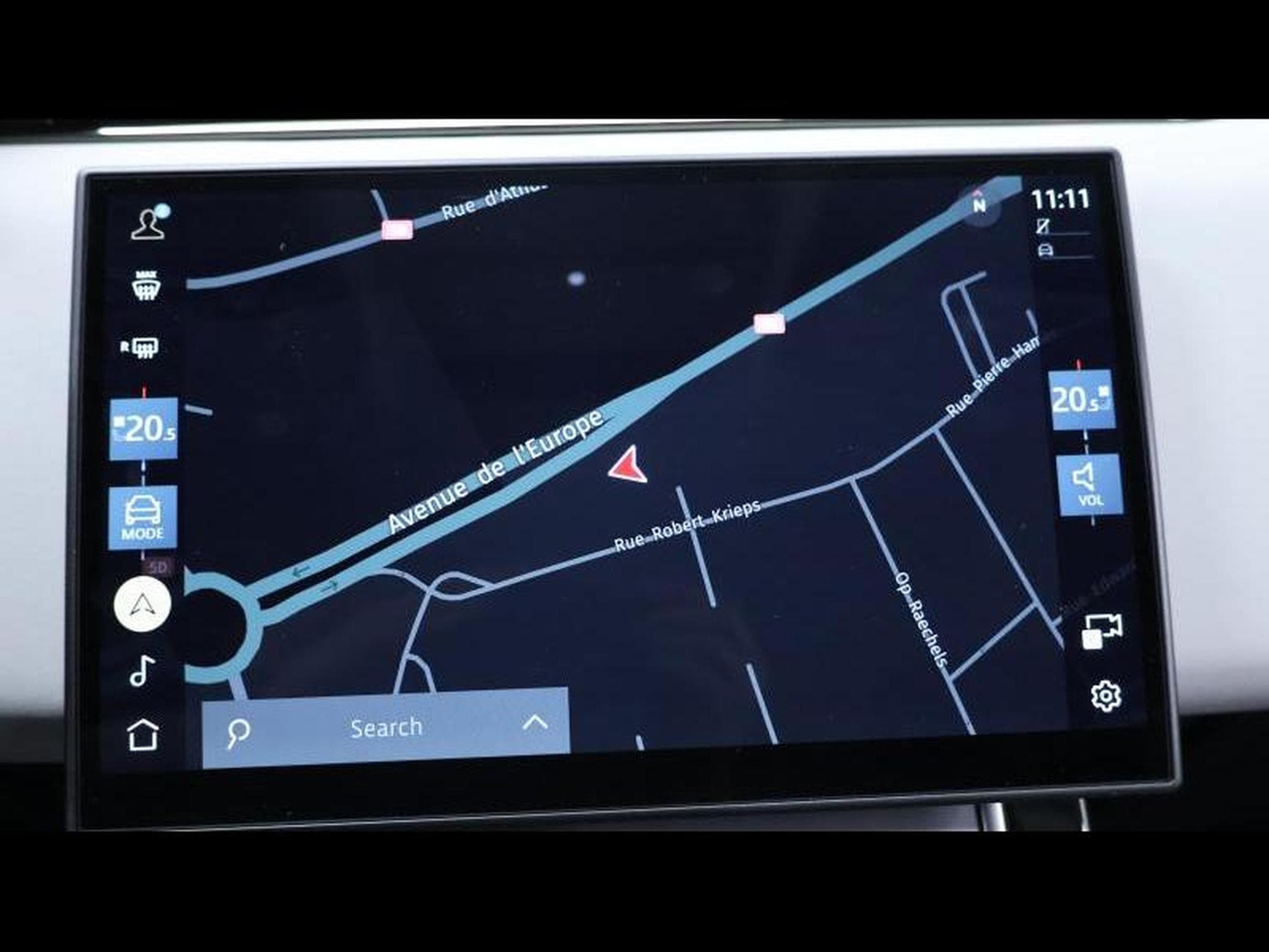 Land-Rover Range Rover Evoque P160 Dynamic SE FWD Auto (2025) - Photo 23