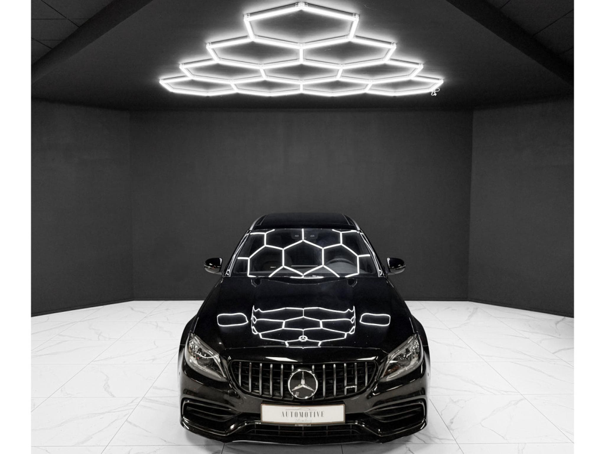 Mercedes C 63 AMG S T AMG / PANO / VIRTUAL / LED / DISTR. + (2019) - Photo 8