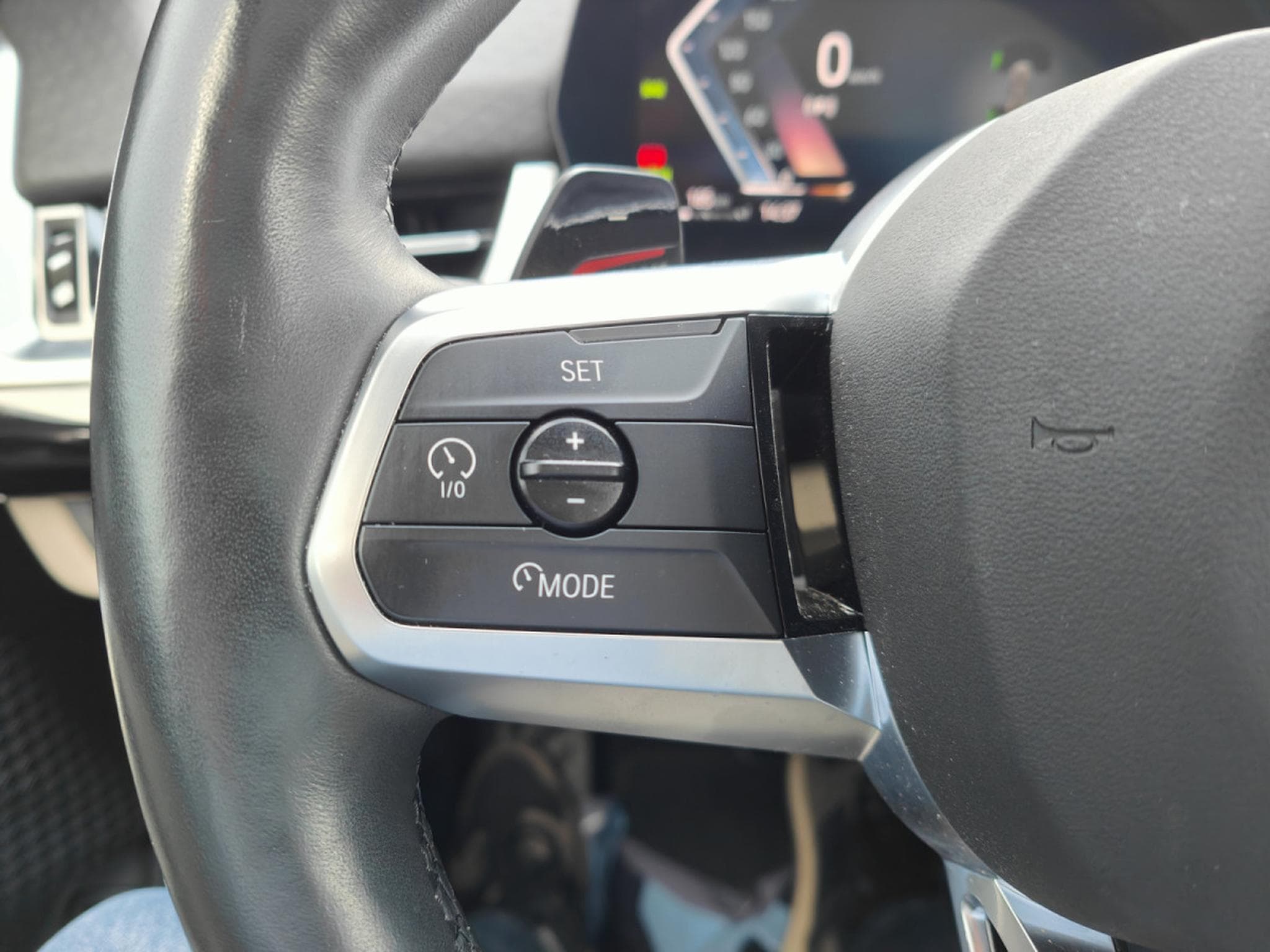 BMW X2 SDRIVE20i PACK M CARPLAY GPS CAMERA 360 TOIT PANO (2024) - Photo 20