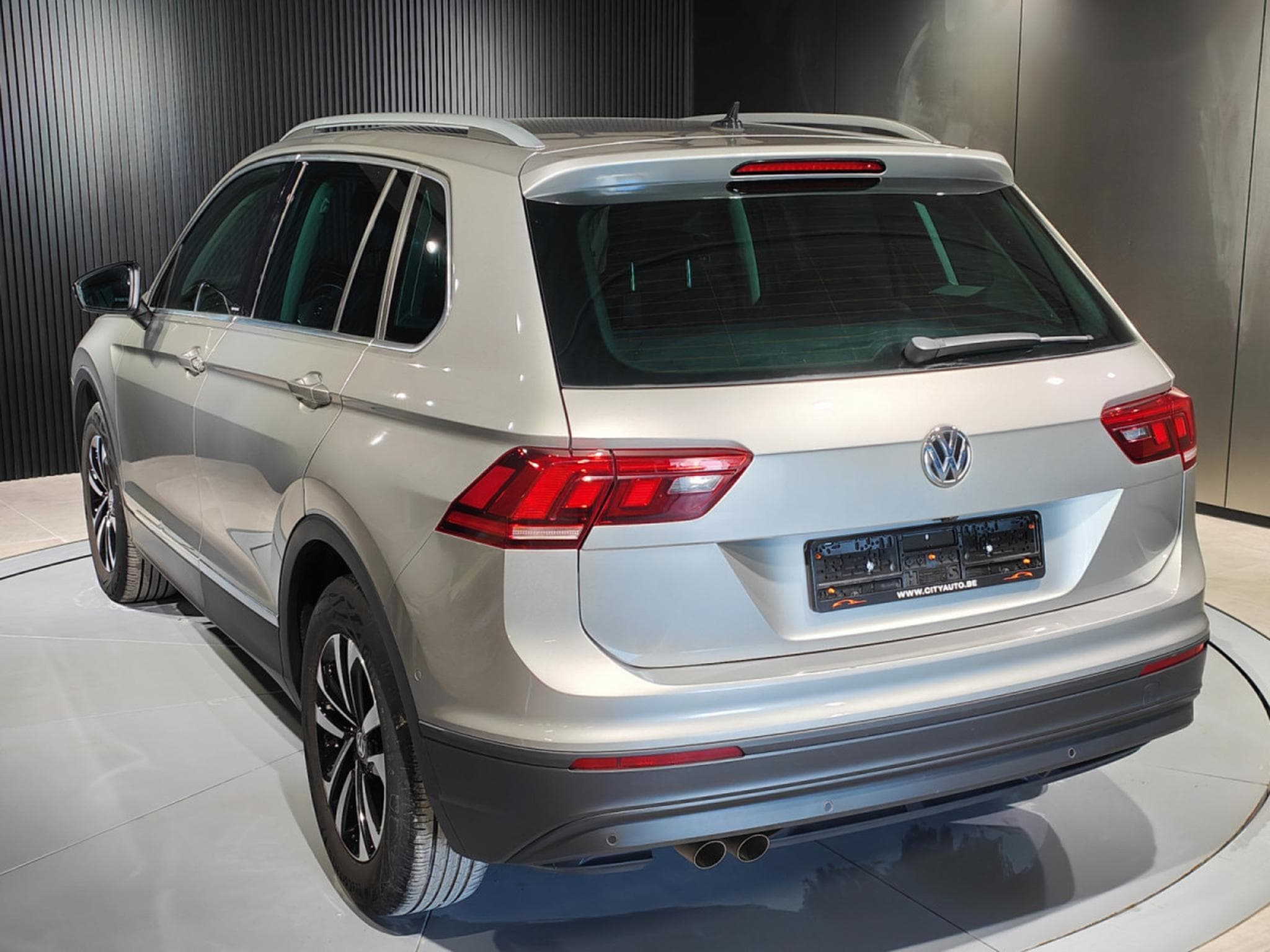 VW Tiguan 2.0 TDI DSG CARPLAY CAMERA GPS CRUISE ADAPTATIF (2020) - Photo 4
