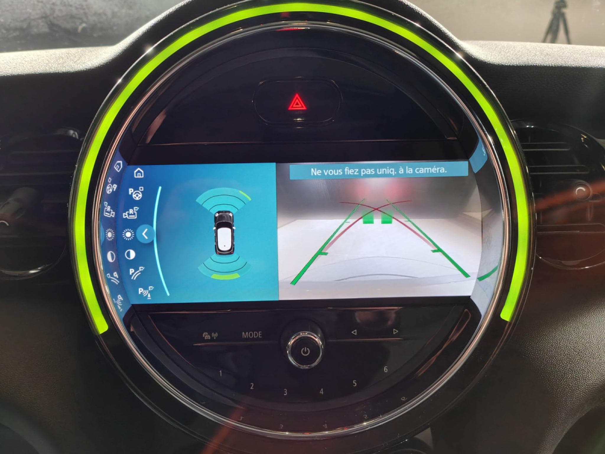 Mini Cooper 1.5 GPS CARPLAY CAMERA SIEGES CHAUFFANTS TOIT PANP (2021) - Foto 21