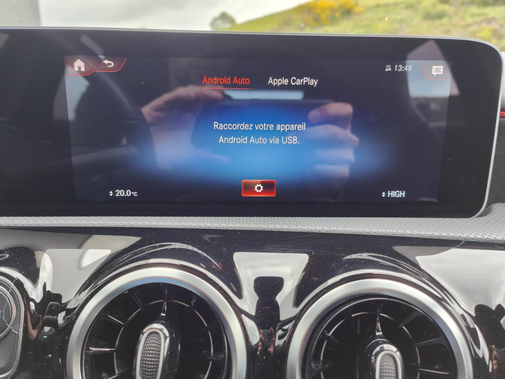 Mercedes A 180 180D PACK AMG CAMERA GPS CARPLAY LED SIEGES ELECTRIQUES (2019) - Photo 24