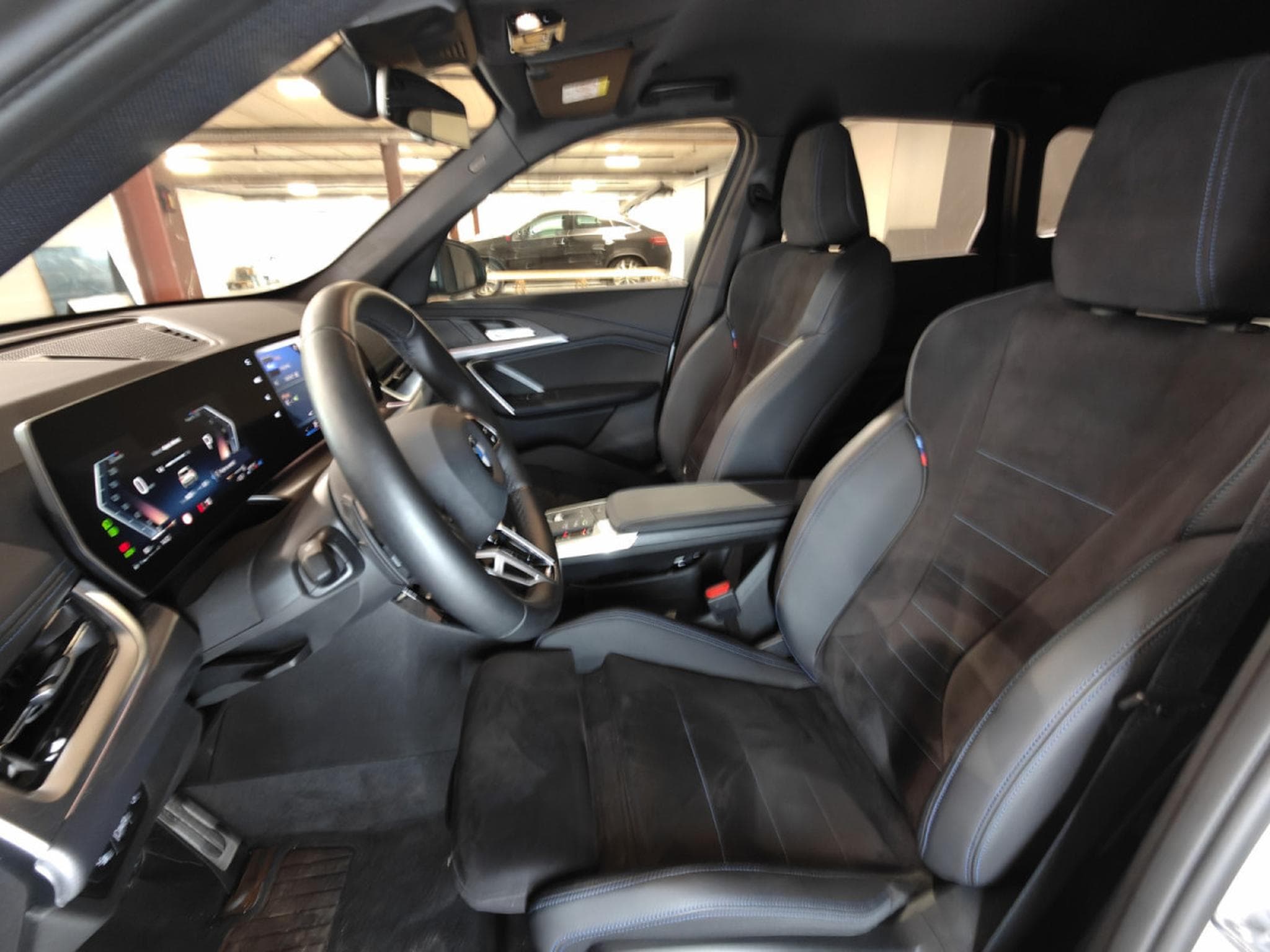 BMW X1 X1 sDrive18d PACK M CAMERA GPS CARPLAY (2025) - Photo 13