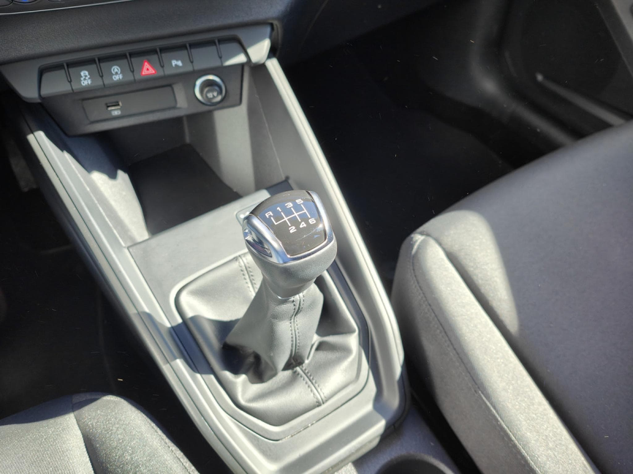 Audi A1 A1 Sportback 30 TFSI CLIM AUTO GPS CAMERA SIEGES CHAUFF (2020) - Photo 14
