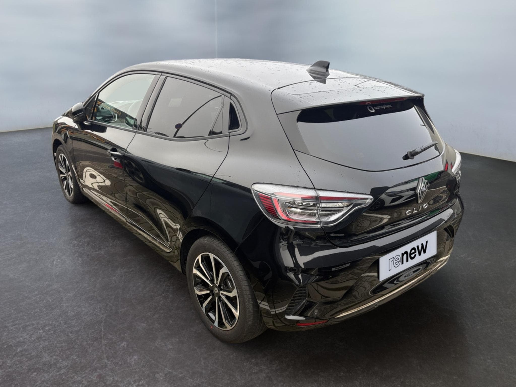 Renault Clio 1.6i Techno E-Tech Full Hybrid (2025) - Photo 4