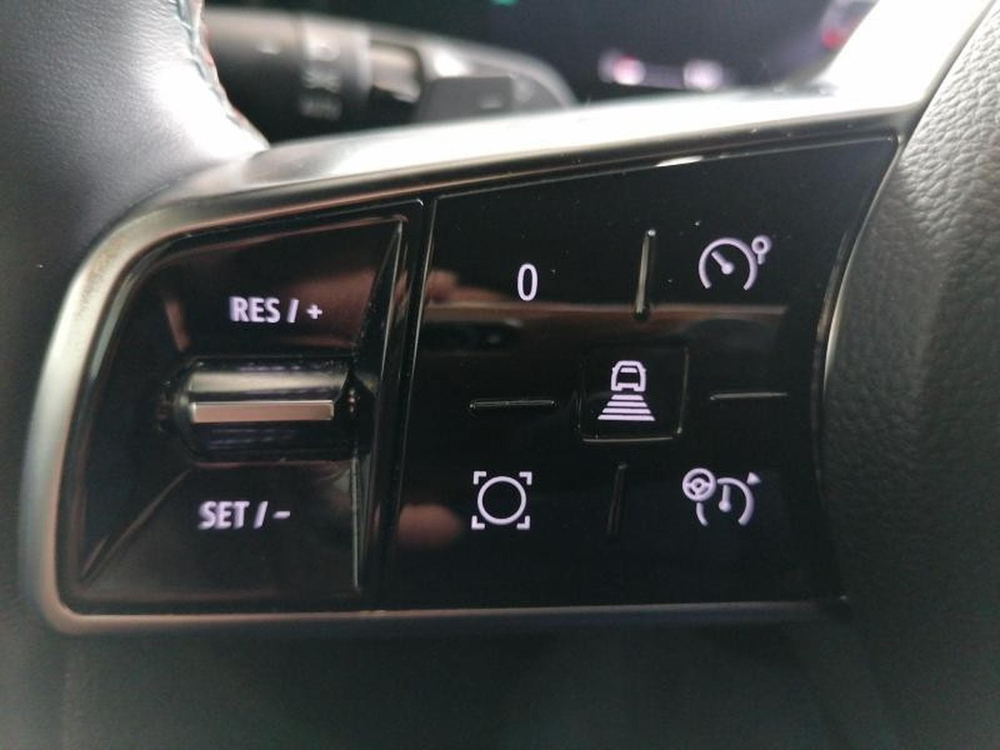 Renault Espace 1.2 E-Tech Esprit Alpine full hybrid 4Control (2025) - Photo 18
