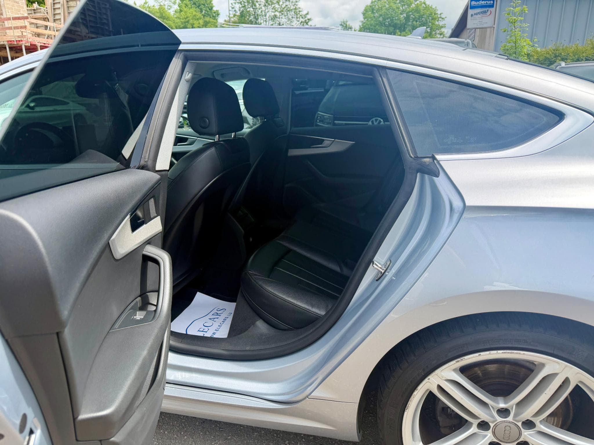 Audi A5 Sportback 40 TDI 190 design S-Tronic (2019) - Photo 11